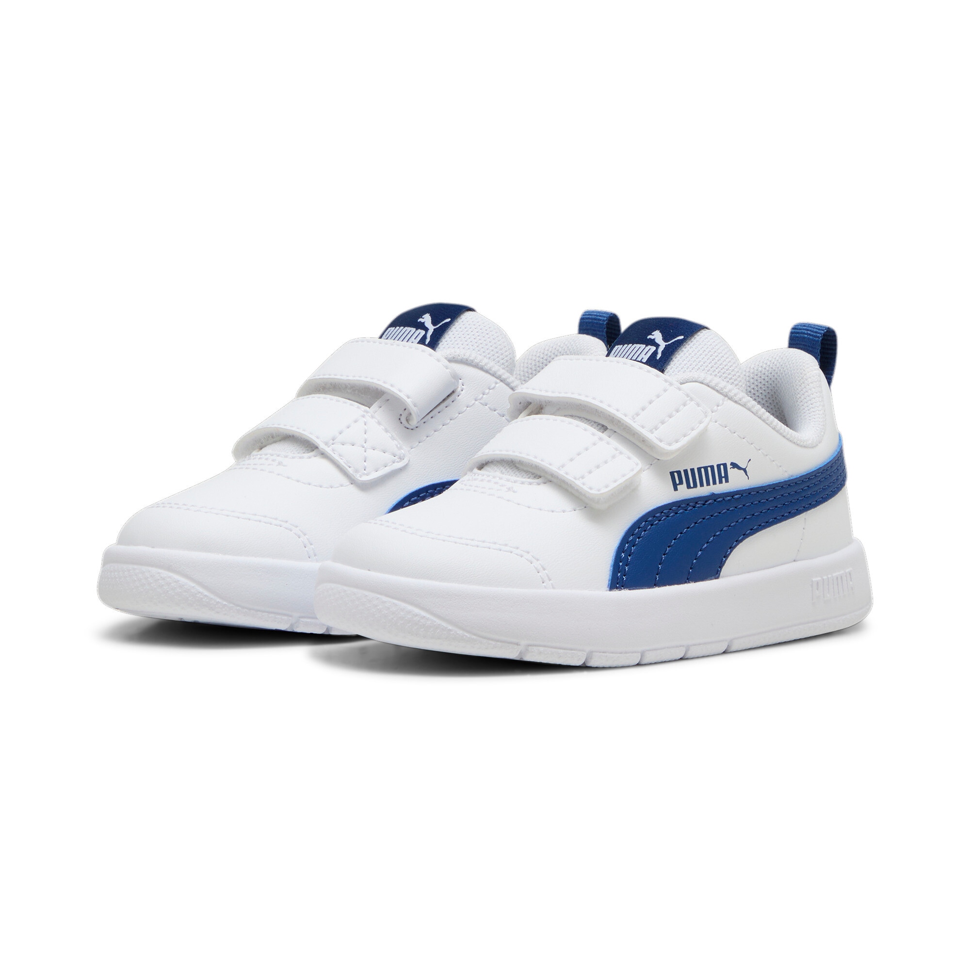 PUMA "COURTFLEX V3 V INF" für sportliche Aktivitäten, mit Textil-Innenmaterial, knöchelhoch