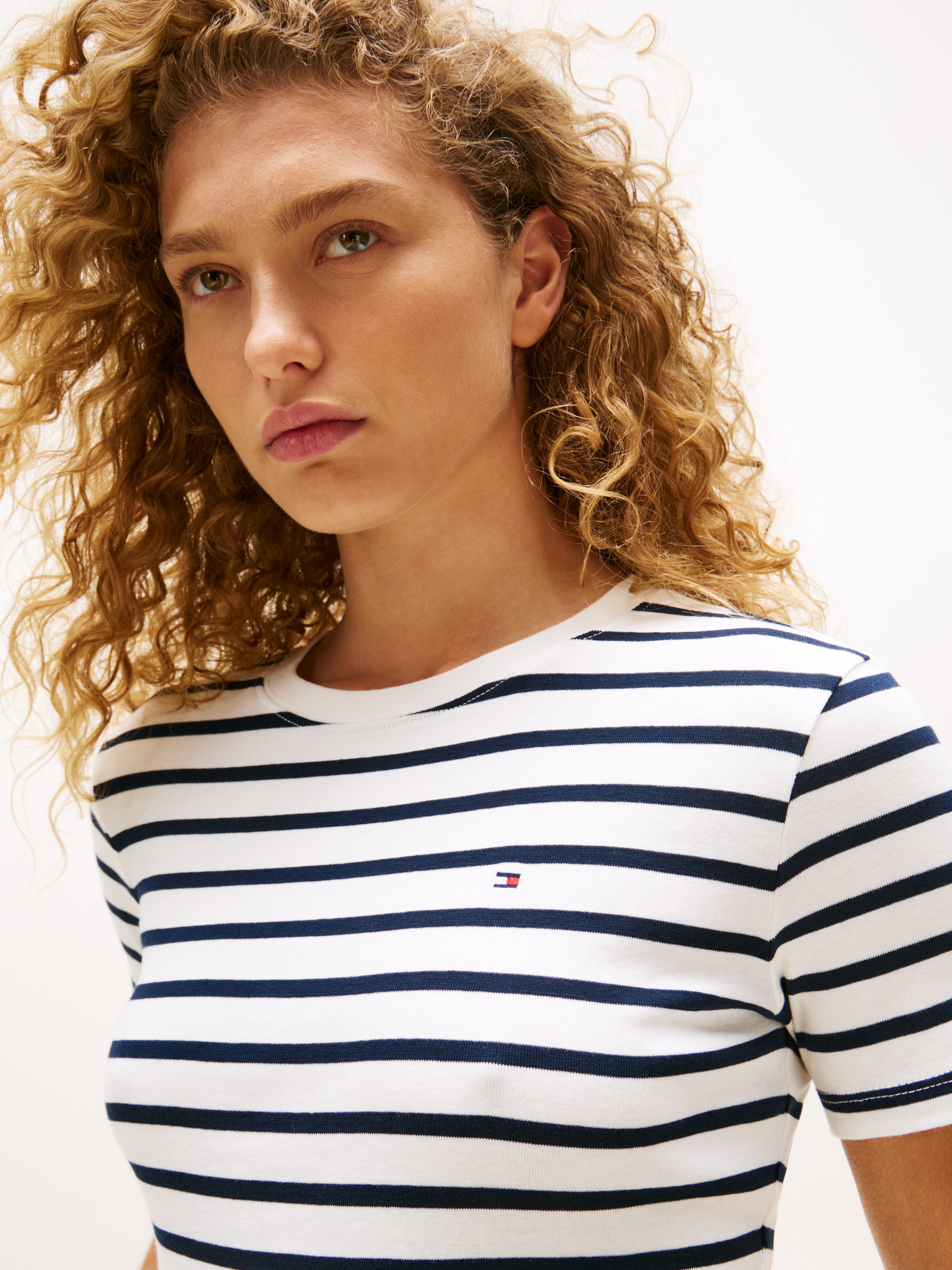 Tommy Hilfiger T-Shirt "SLIM CODY C-NK SS" Baumwolle, slim fit günstig online kaufen