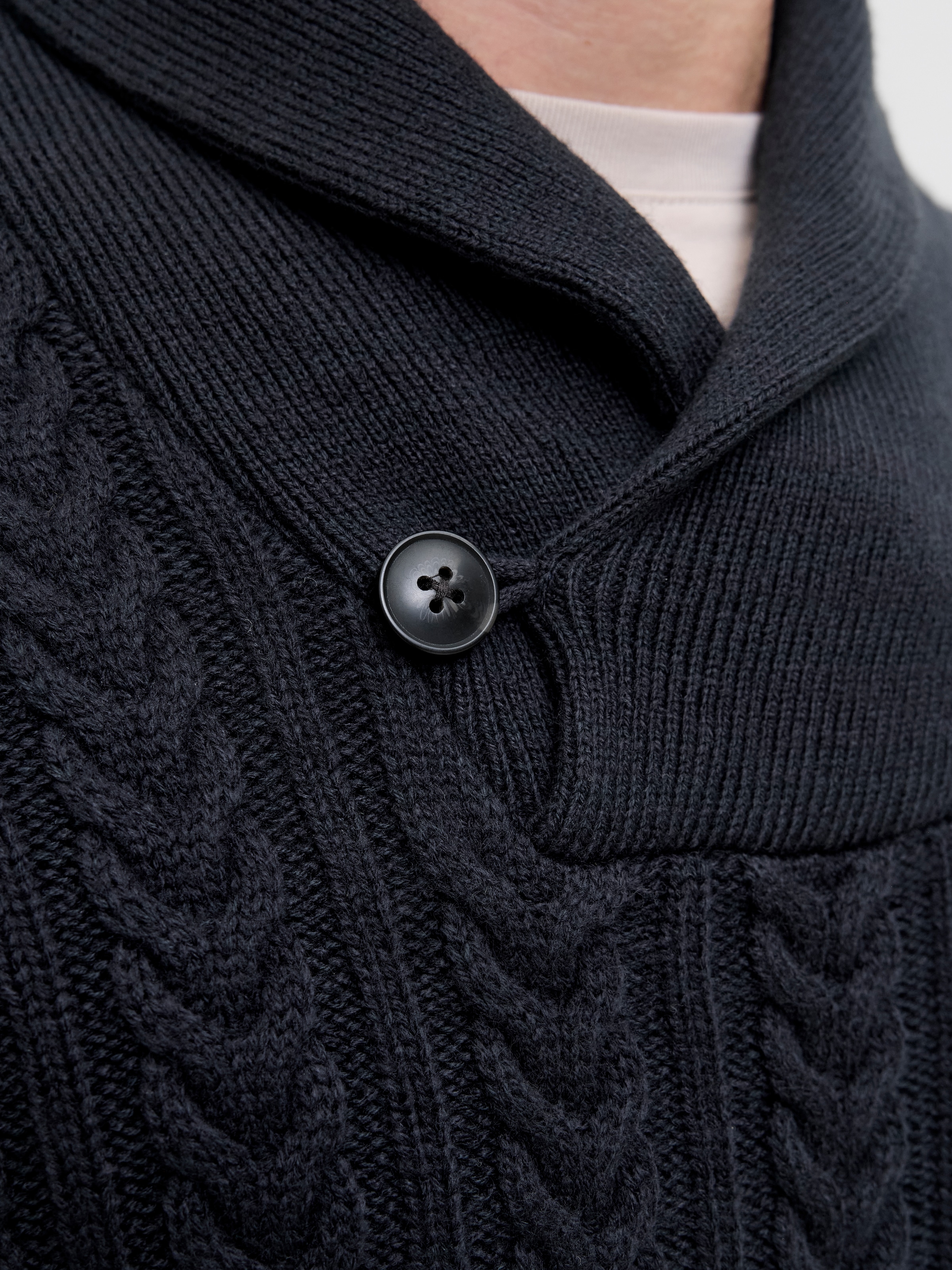Jack & Jones Strickpullover »JPRBLUSEAN KNIT CABLE SHAWL NECK«