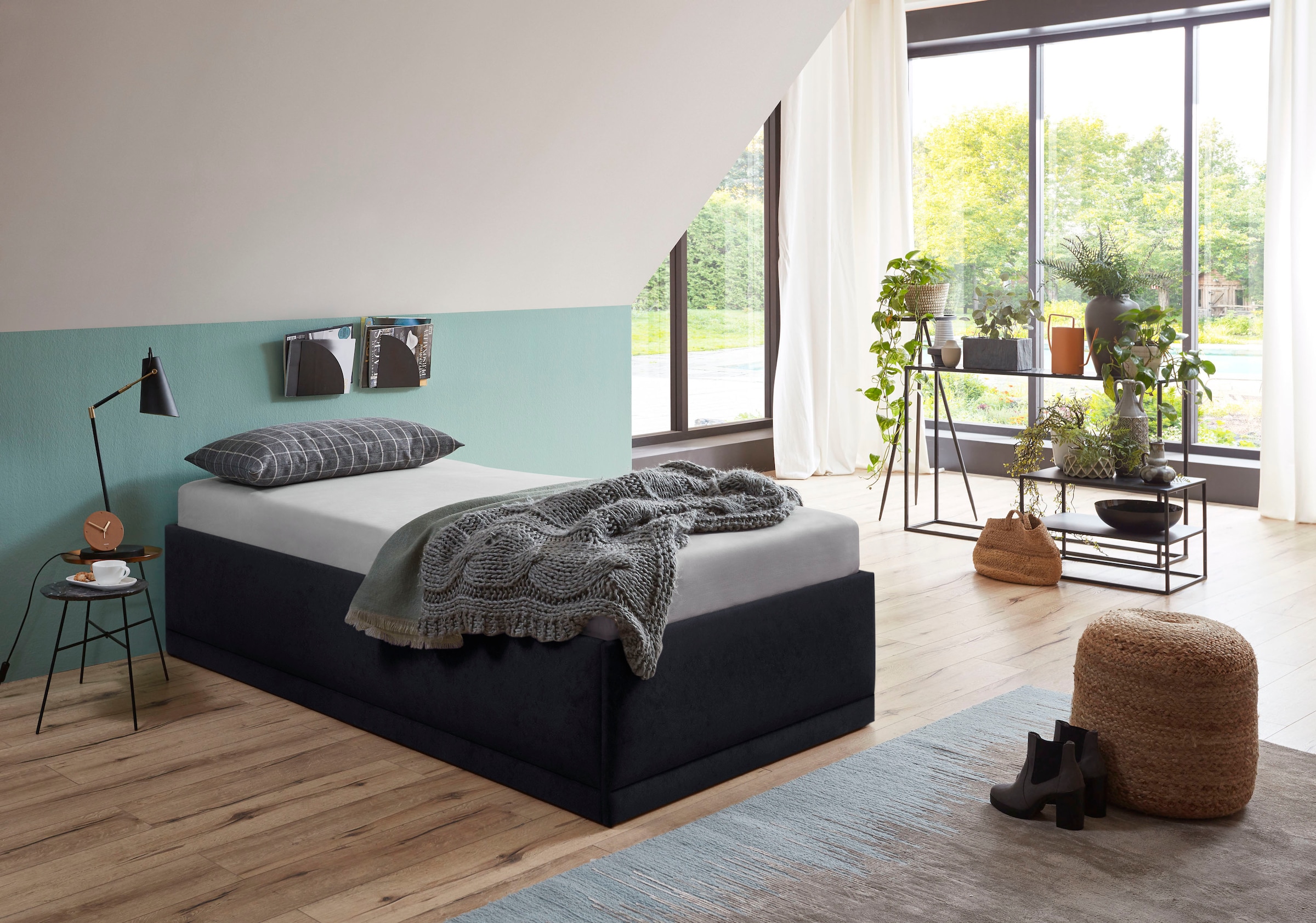 Westfalia Schlafkomfort Polsterbett »Texel«, Komforthöhe mit Zierkissen, Bettkasten bei Ausführung mit Matratze