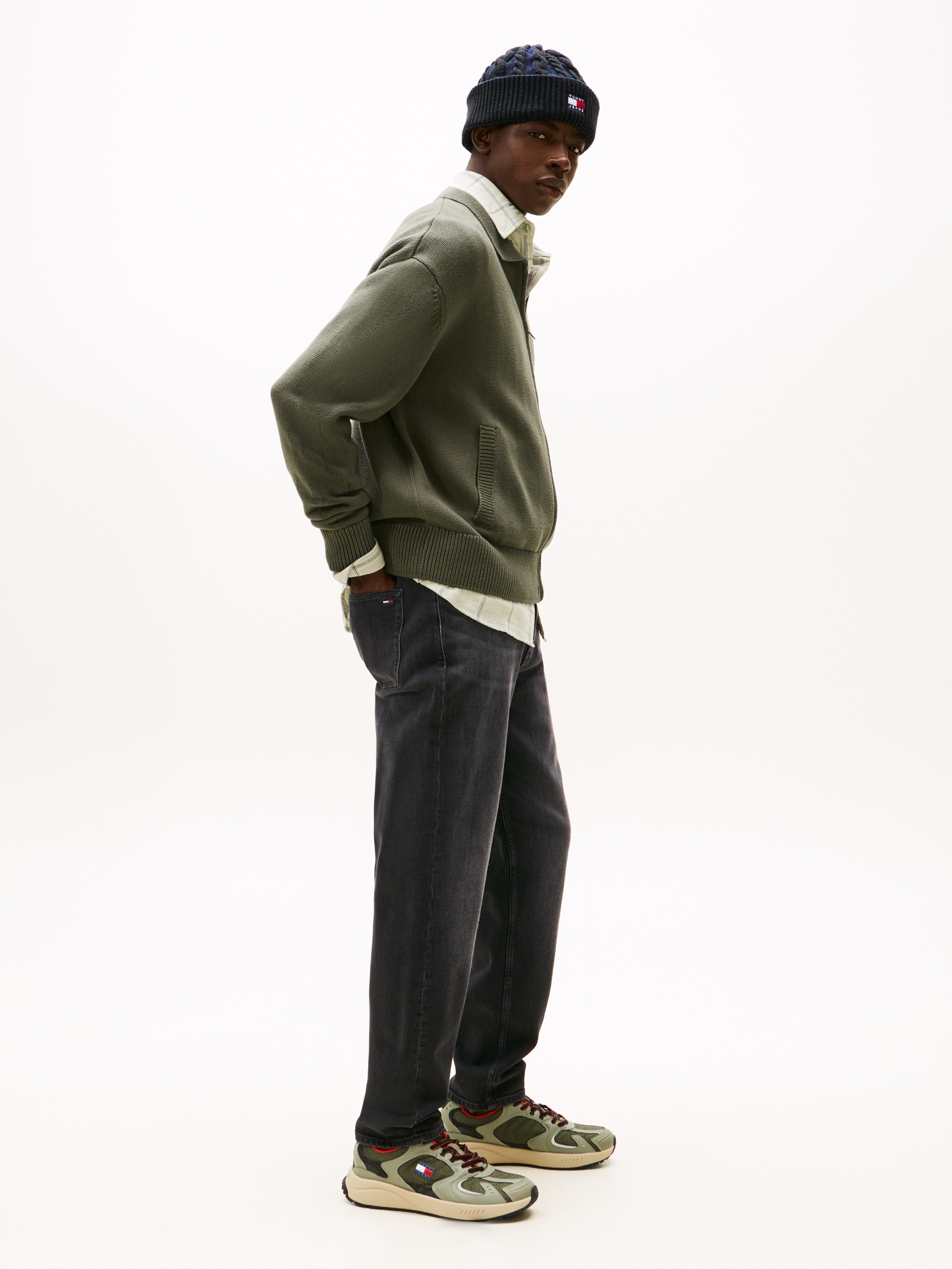 Tommy Jeans Gerade Jeans »Isaac Relaxed Tapered«, Relaxed‑Fit‑Jeans mit konisch zulaufendem Bein