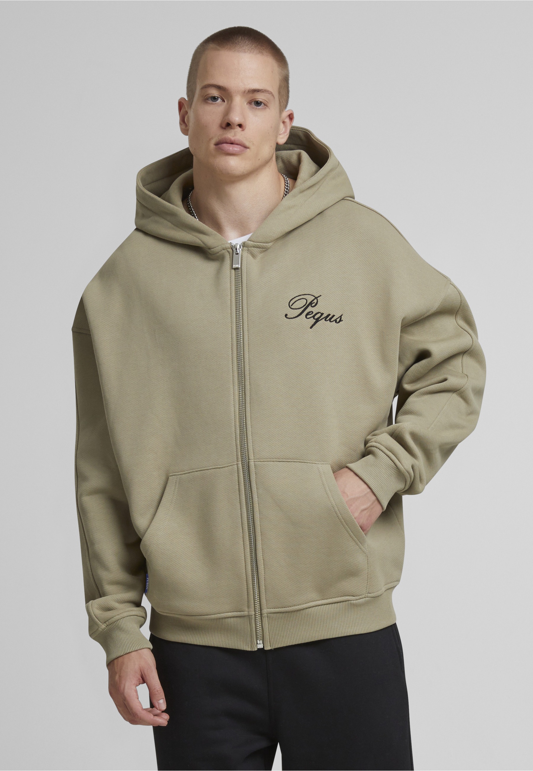 PEQUS Kapuzenpullover »PEQUS PEQUS Handwritten Logo Zip Hoodie« 1