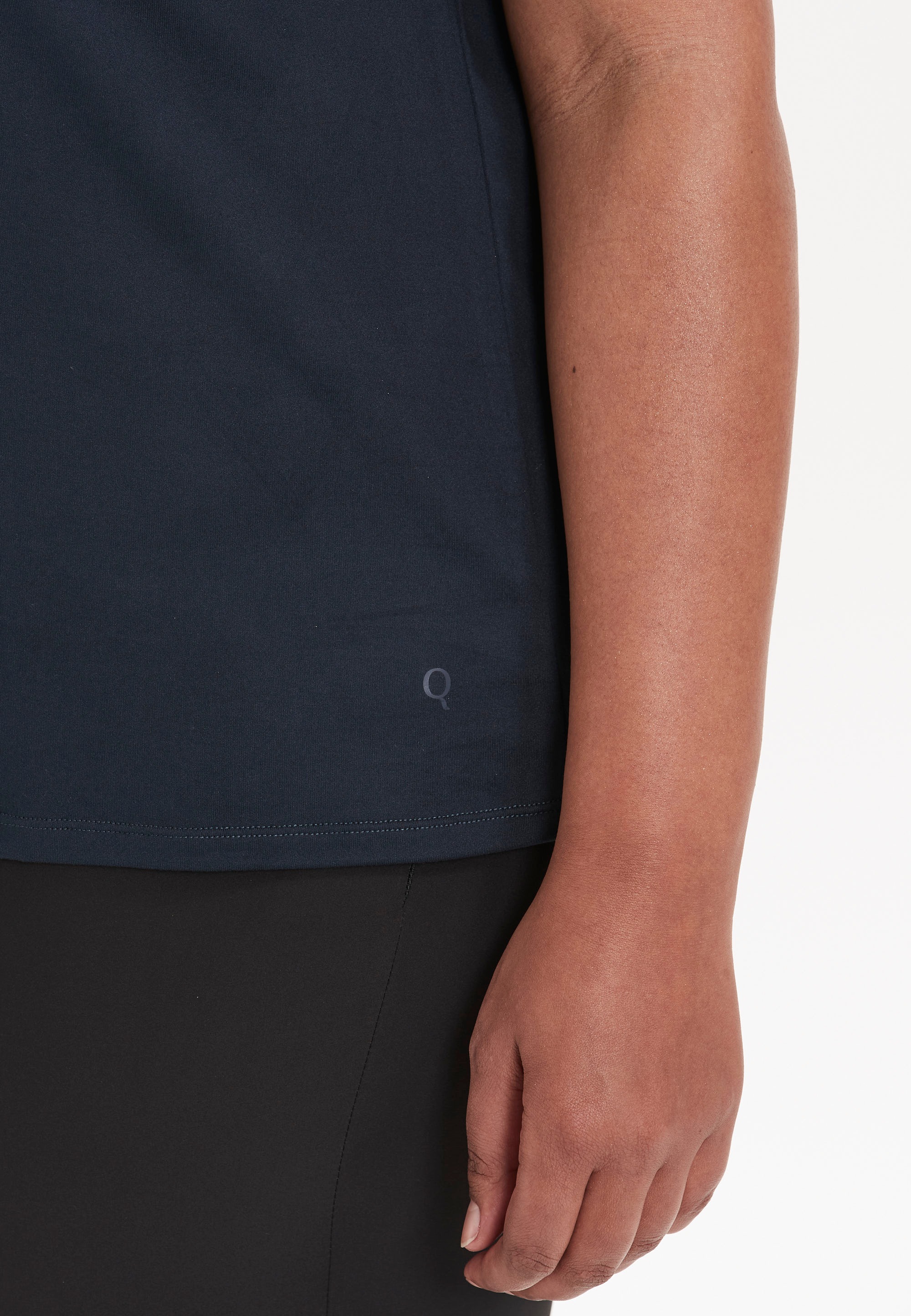 Q by Endurance Funktionsshirt »Jenirei«, (1 tlg.), mit atmungsaktivem Recycling-Polyester