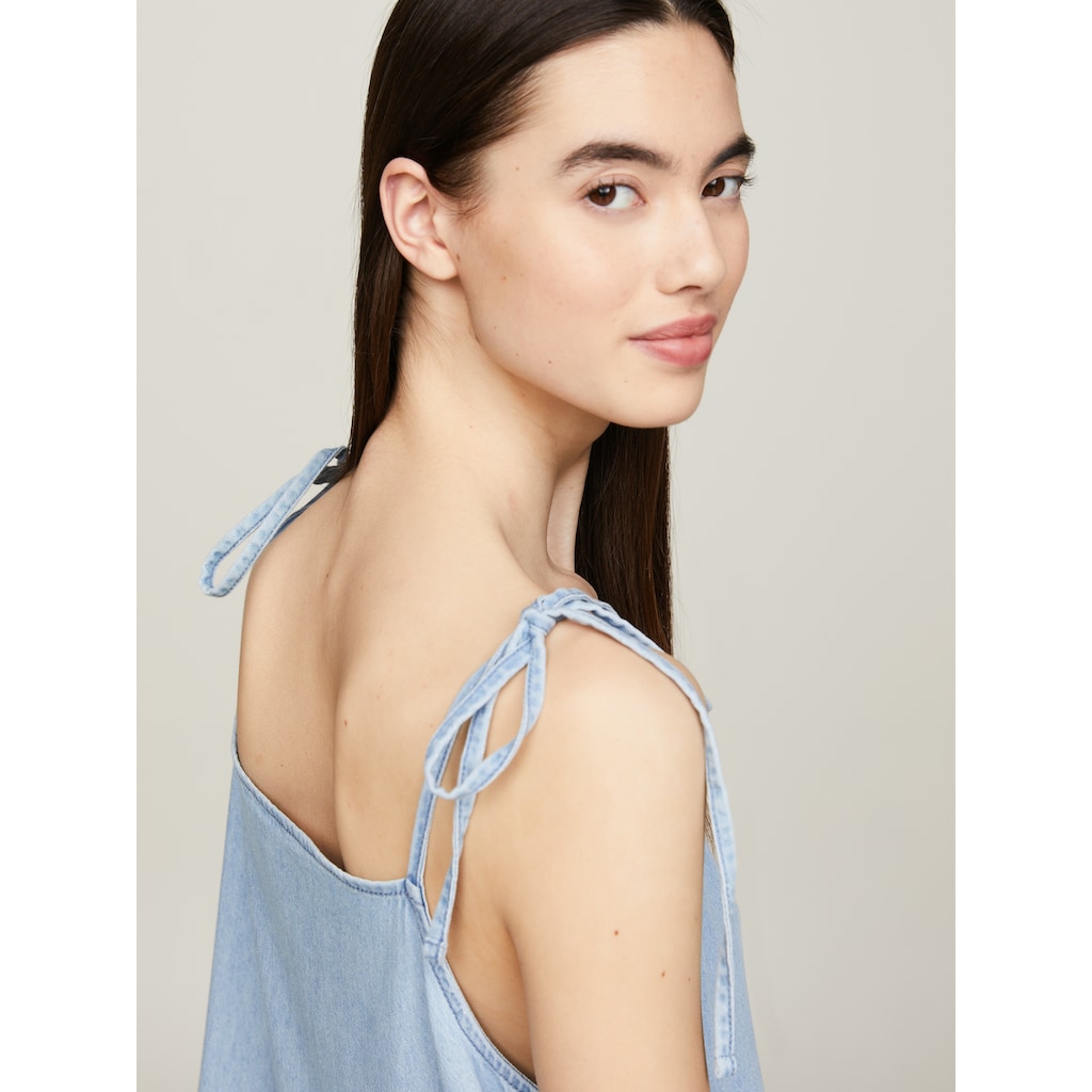 Tommy Jeans Jeanskleid »TJW CHAMBRAY DRESS EXT«, mit Tommy Jeans Flagge