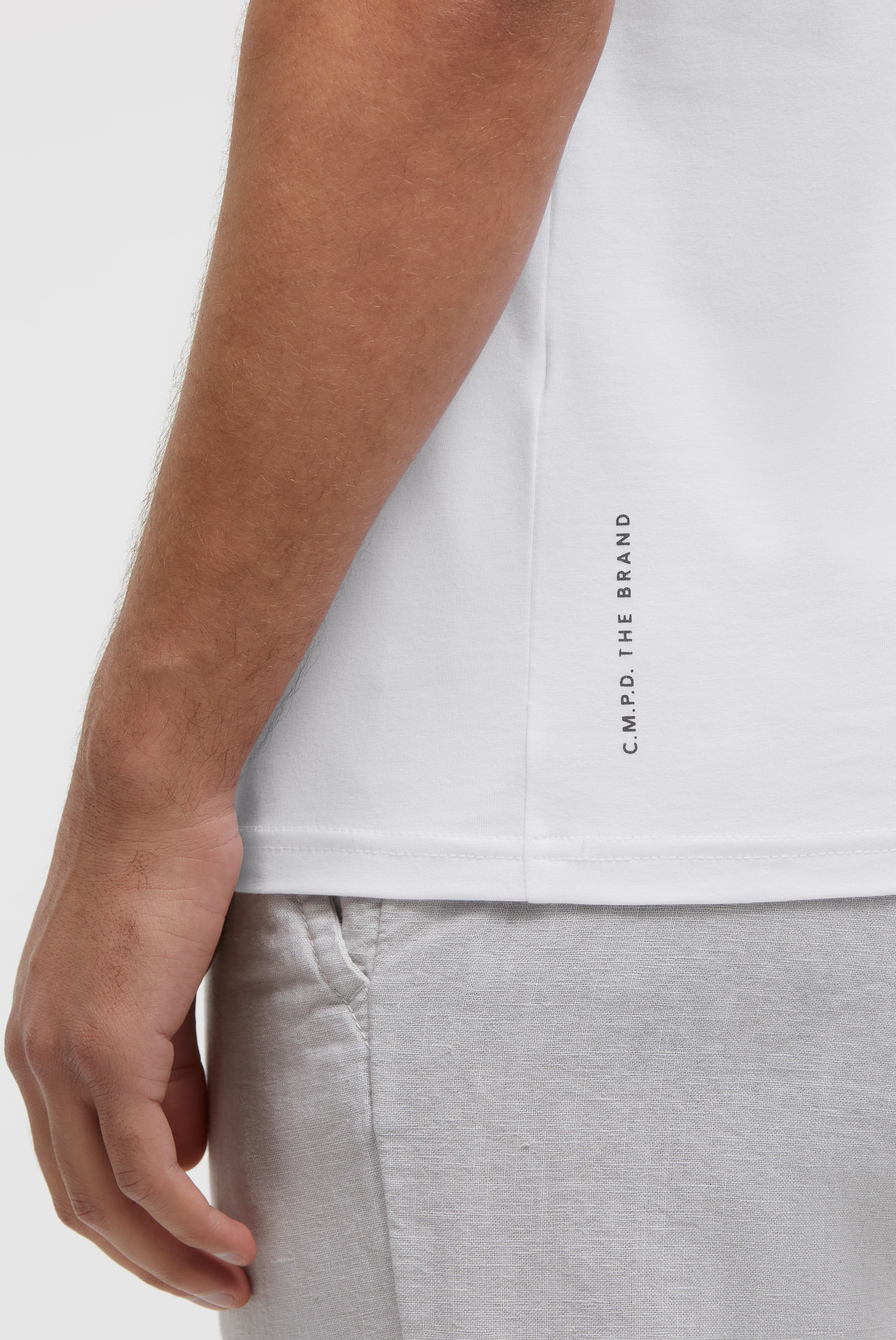 CMPD Rundhalsshirt mit Baumwolle