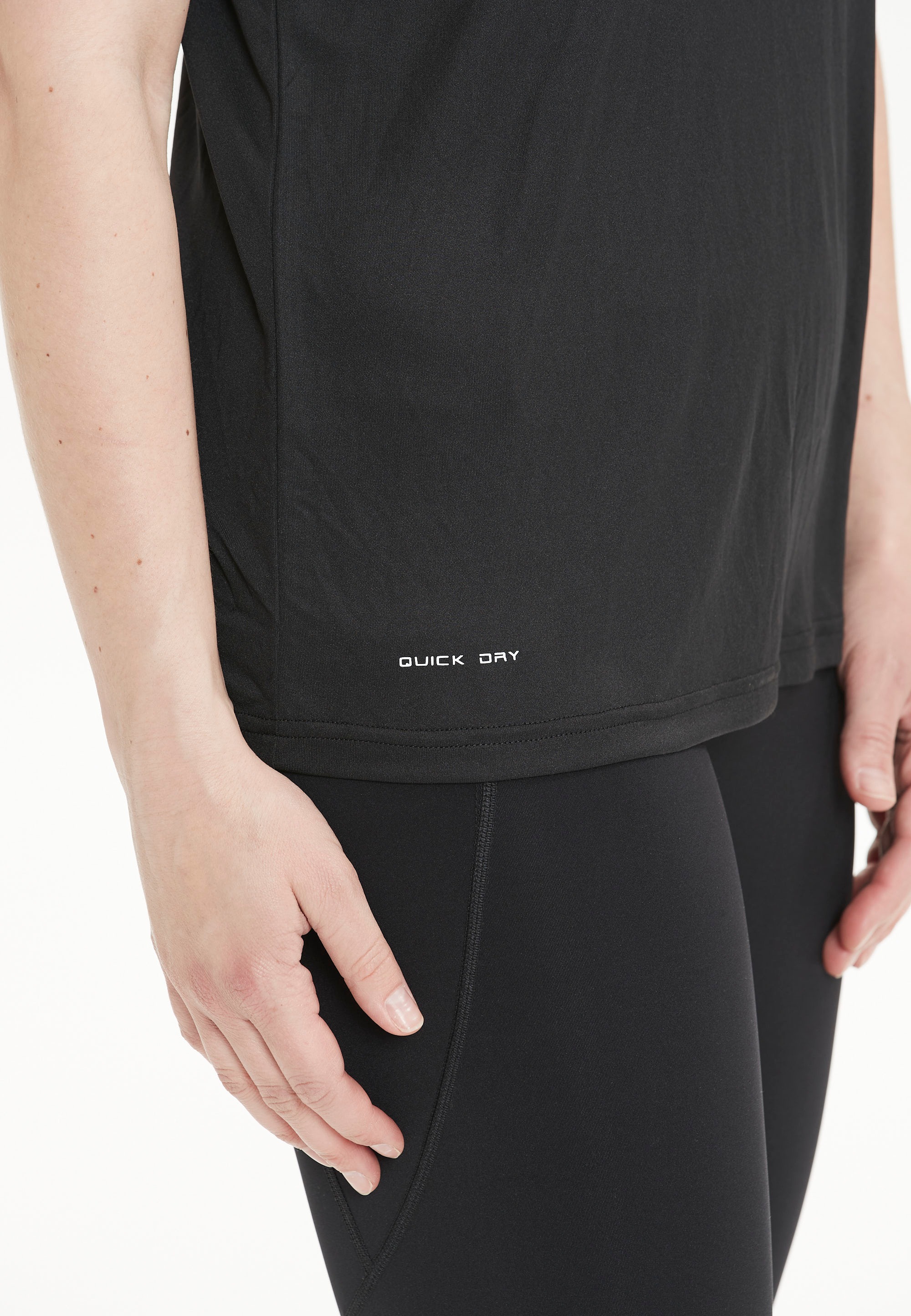 ENDURANCE Funktionsshirt »Keily«, (1 tlg.), aus schnelltrocknendem Funktionsstretch