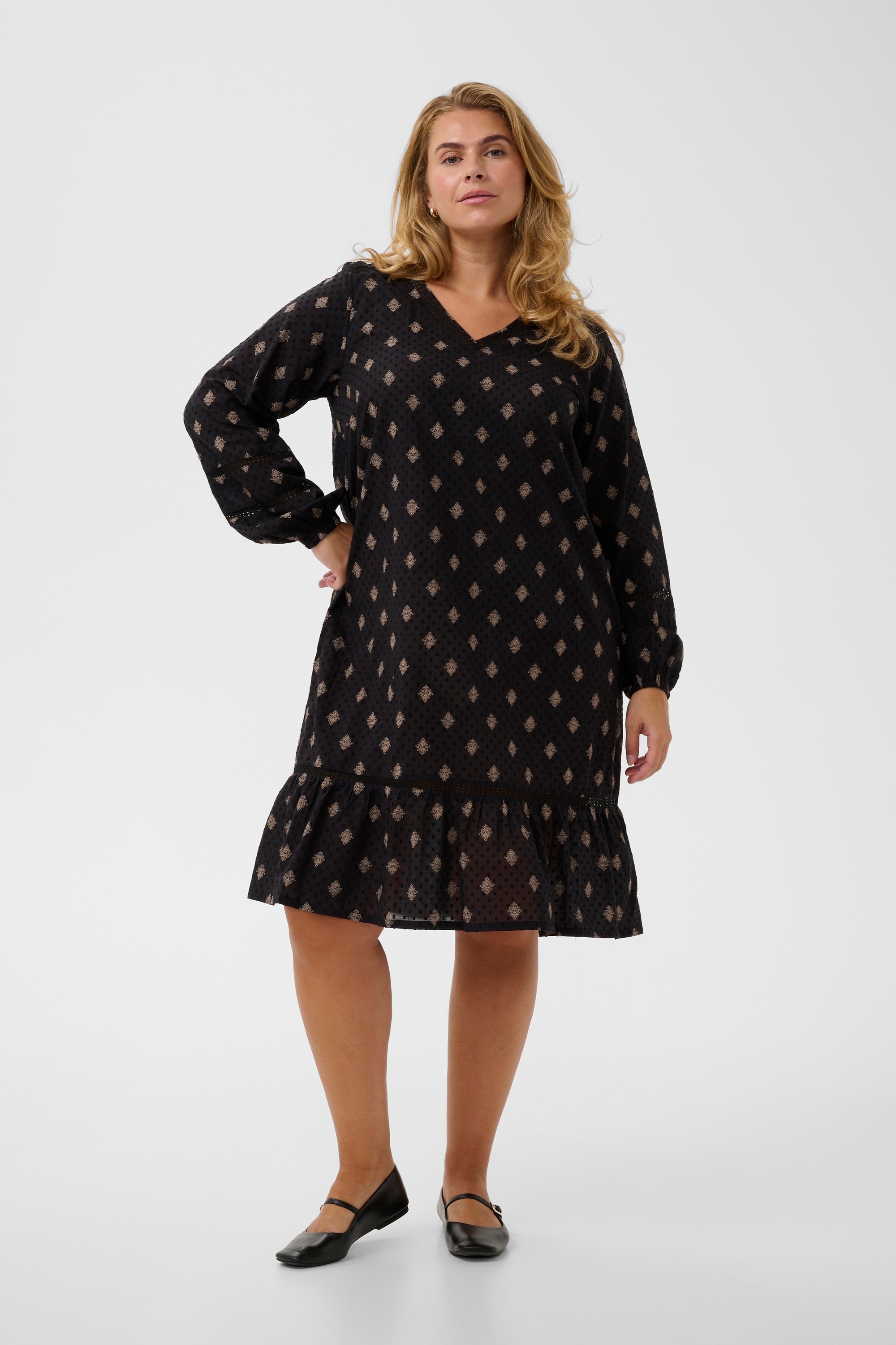 KAFFE Curve Midikleid »KAFFE Curve Kleid KCwily«