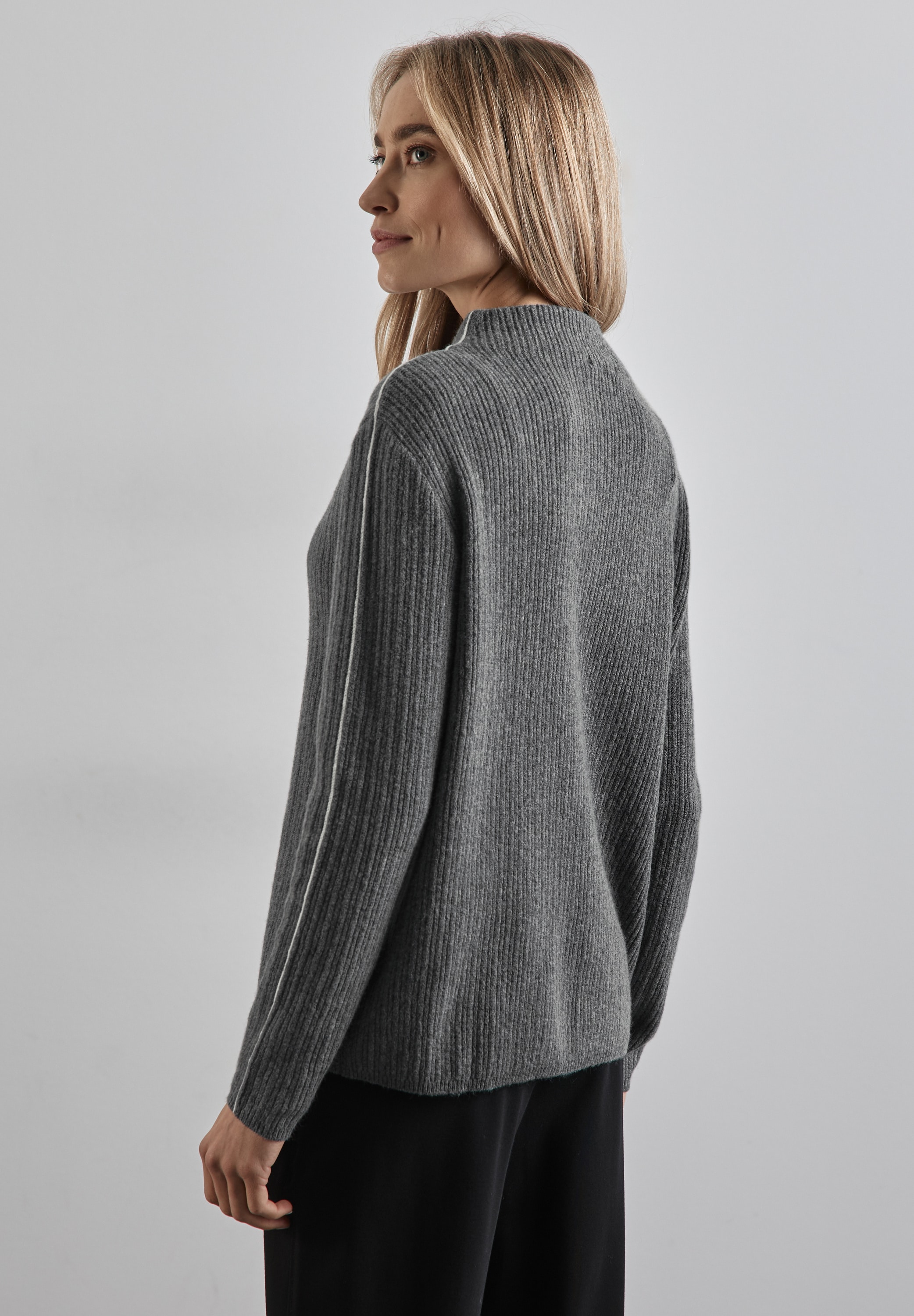 STREET ONE Strickpullover, mit Turtleneck