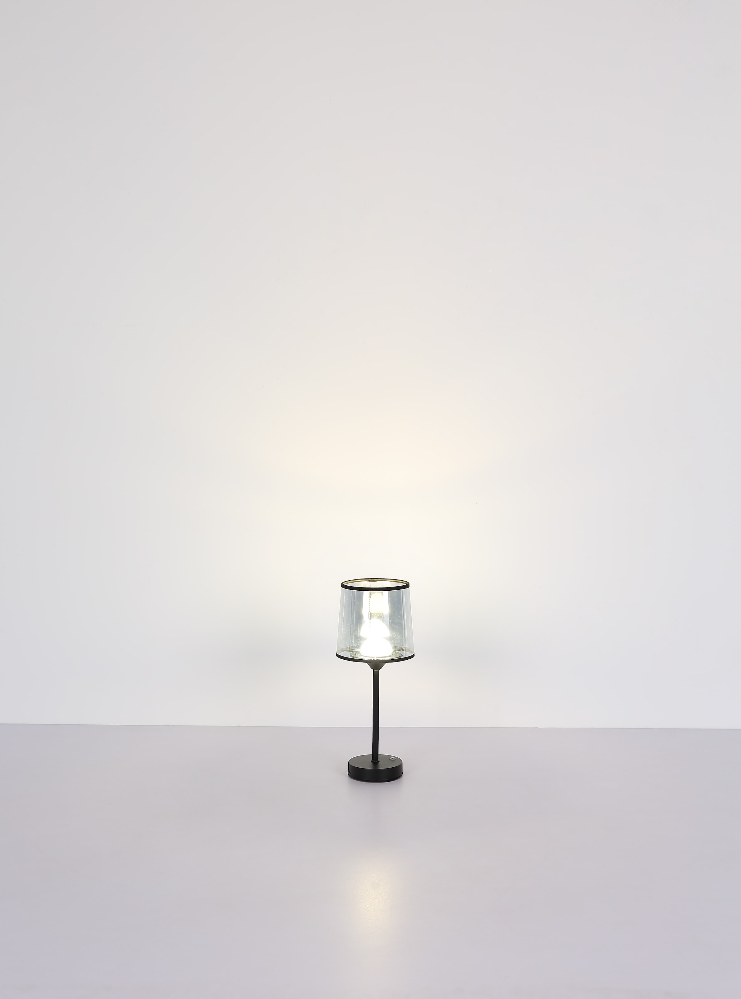 GLOBO LIGHTING LED Tischleuchte »LUNKI«, Leuchtmittel LED-Modul | LED fest integriert, Tischlampe/Textil rauchfarben/Touch Ein/Aus/Wohnzimmer/Schlafzimmer