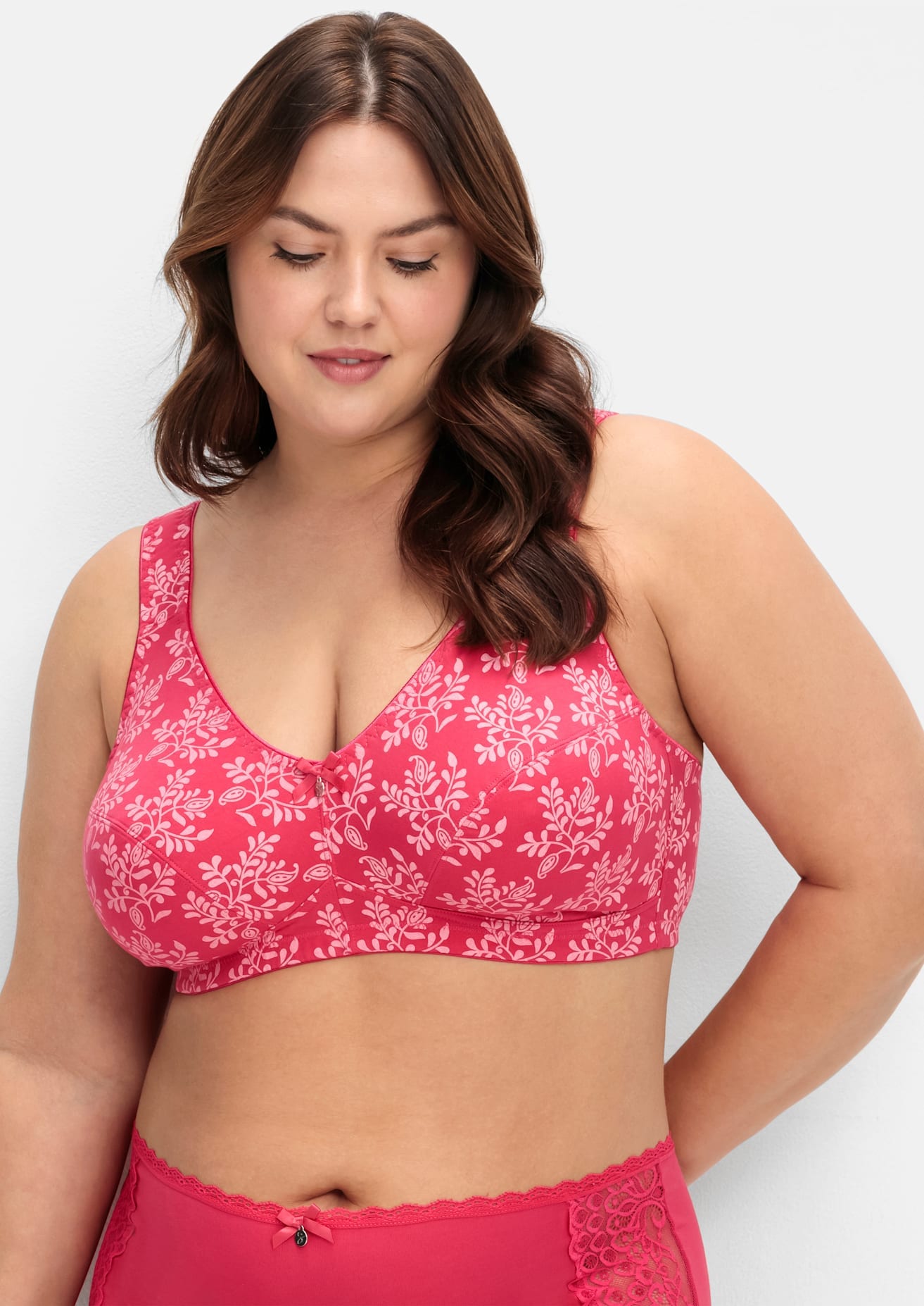 SHEEGO Damen Entlastungs-BH, Gr. 120, weiß, 95% Baumwolle, 5% Elasthan, BHs