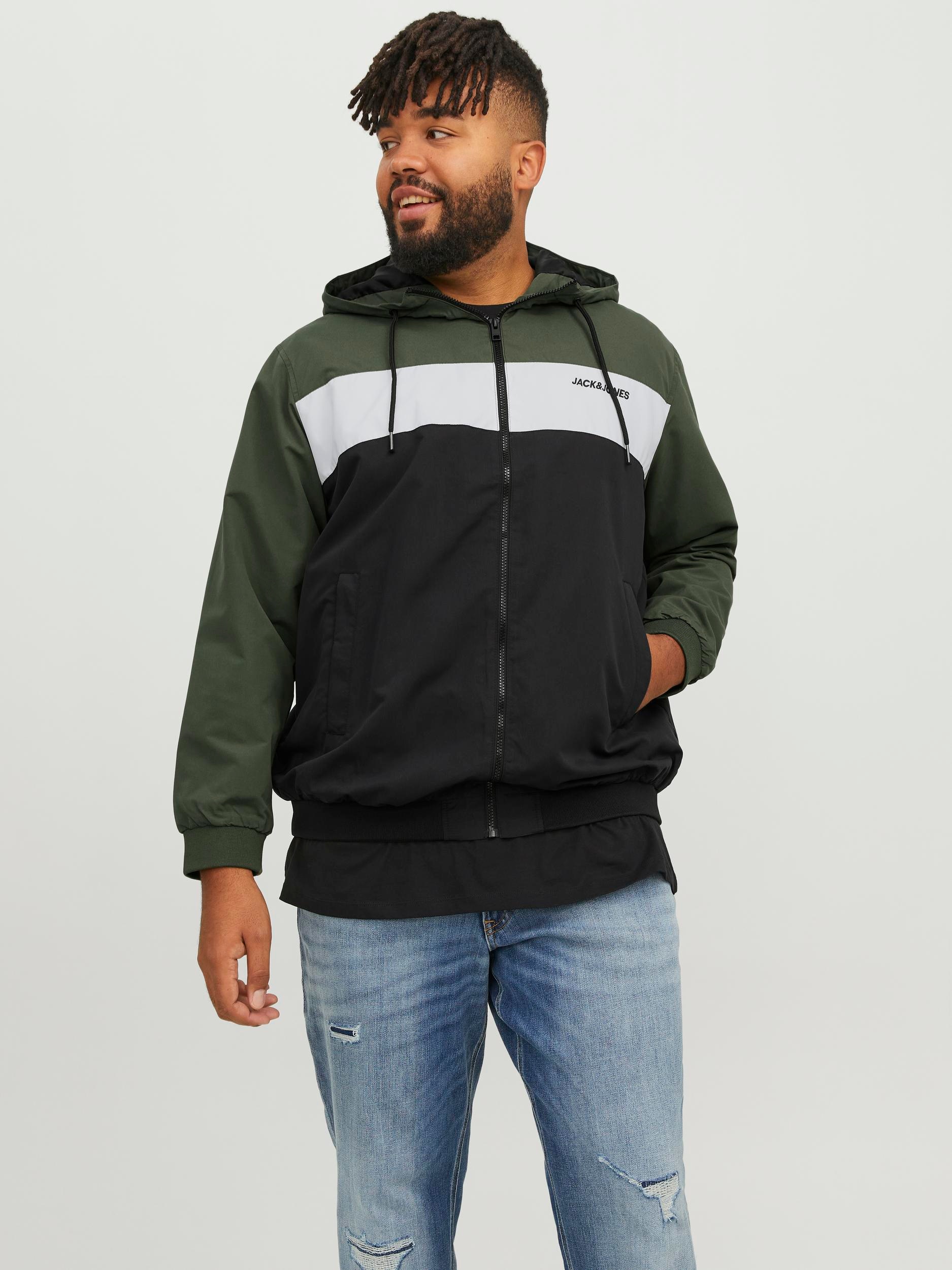 Jack & Jones PlusSize Bomberjacke "JJERUSH HOOD BOMBER NOOS PLS", mit Kapuze, mit Logo Schriftzug