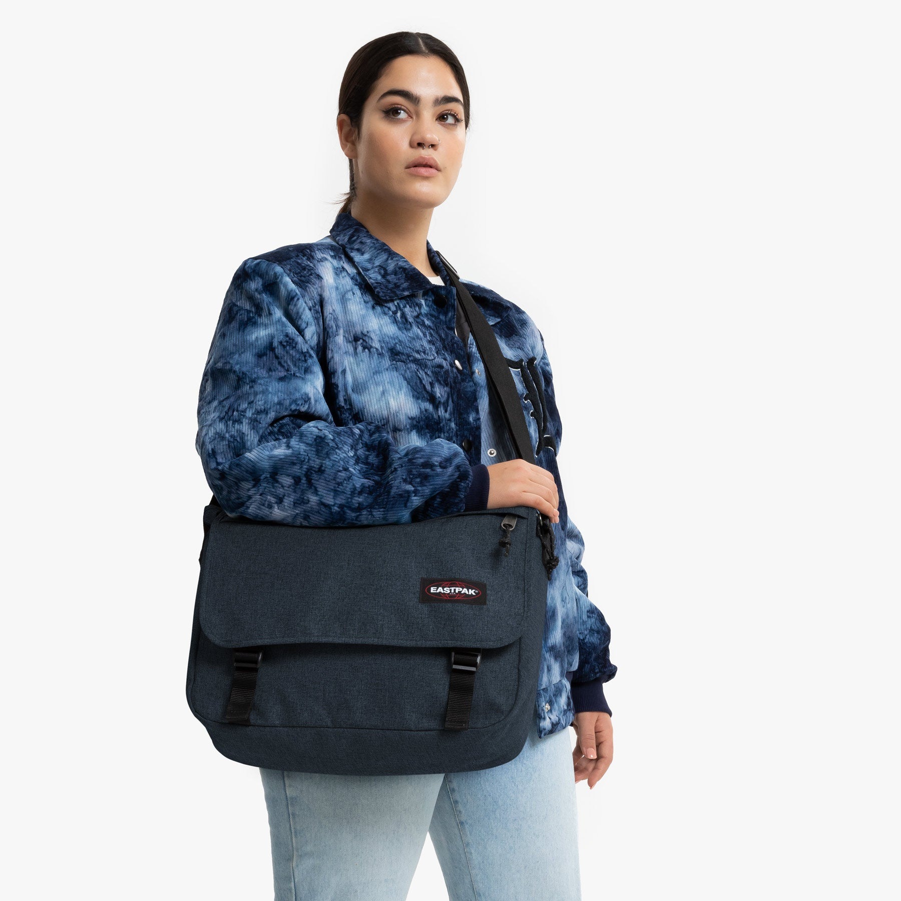 Umhängetasche Eastpak Delegate Plus