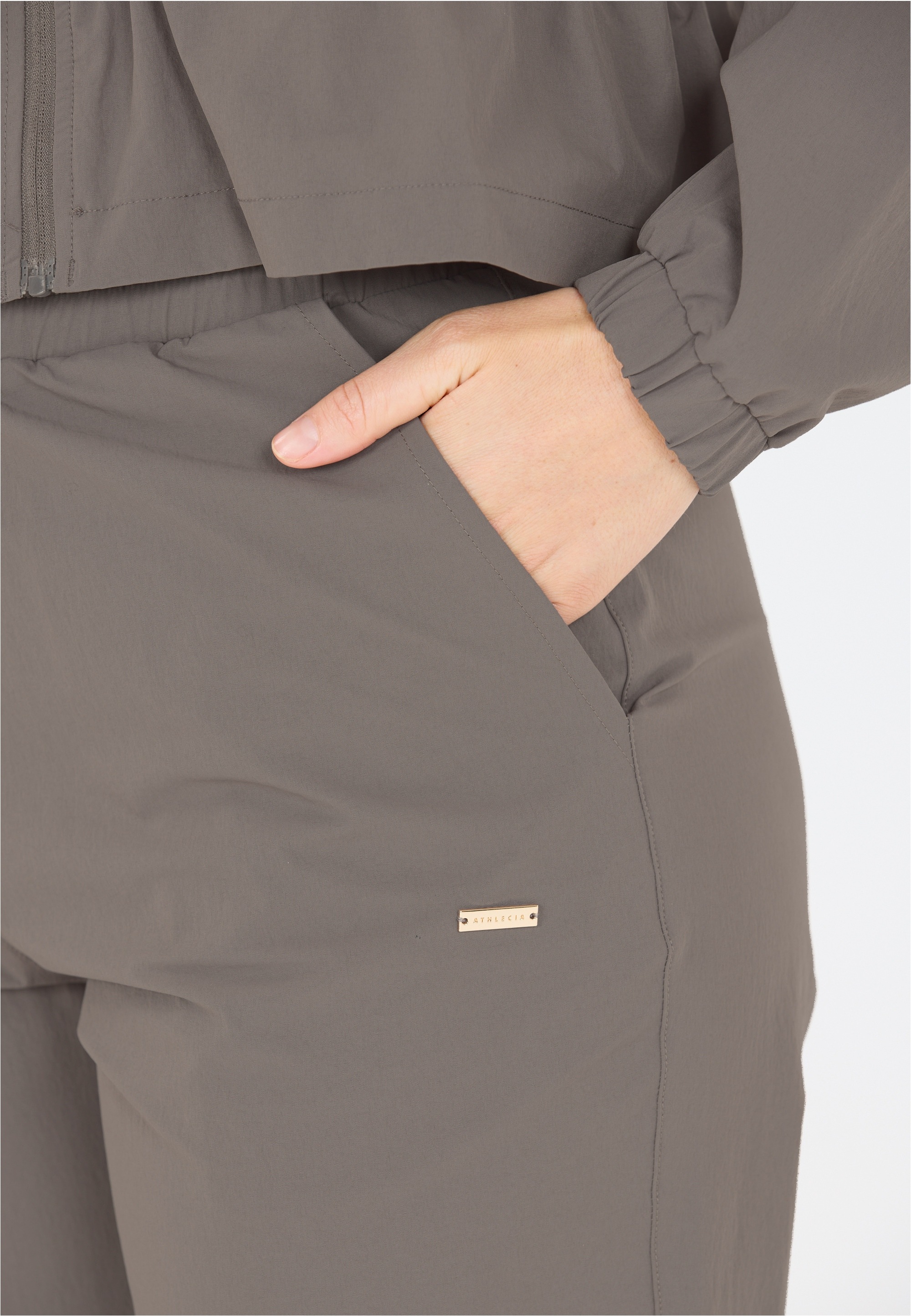 ATHLECIA Sweathose »Hero«  mit 4-Wege-Stretchfunktion