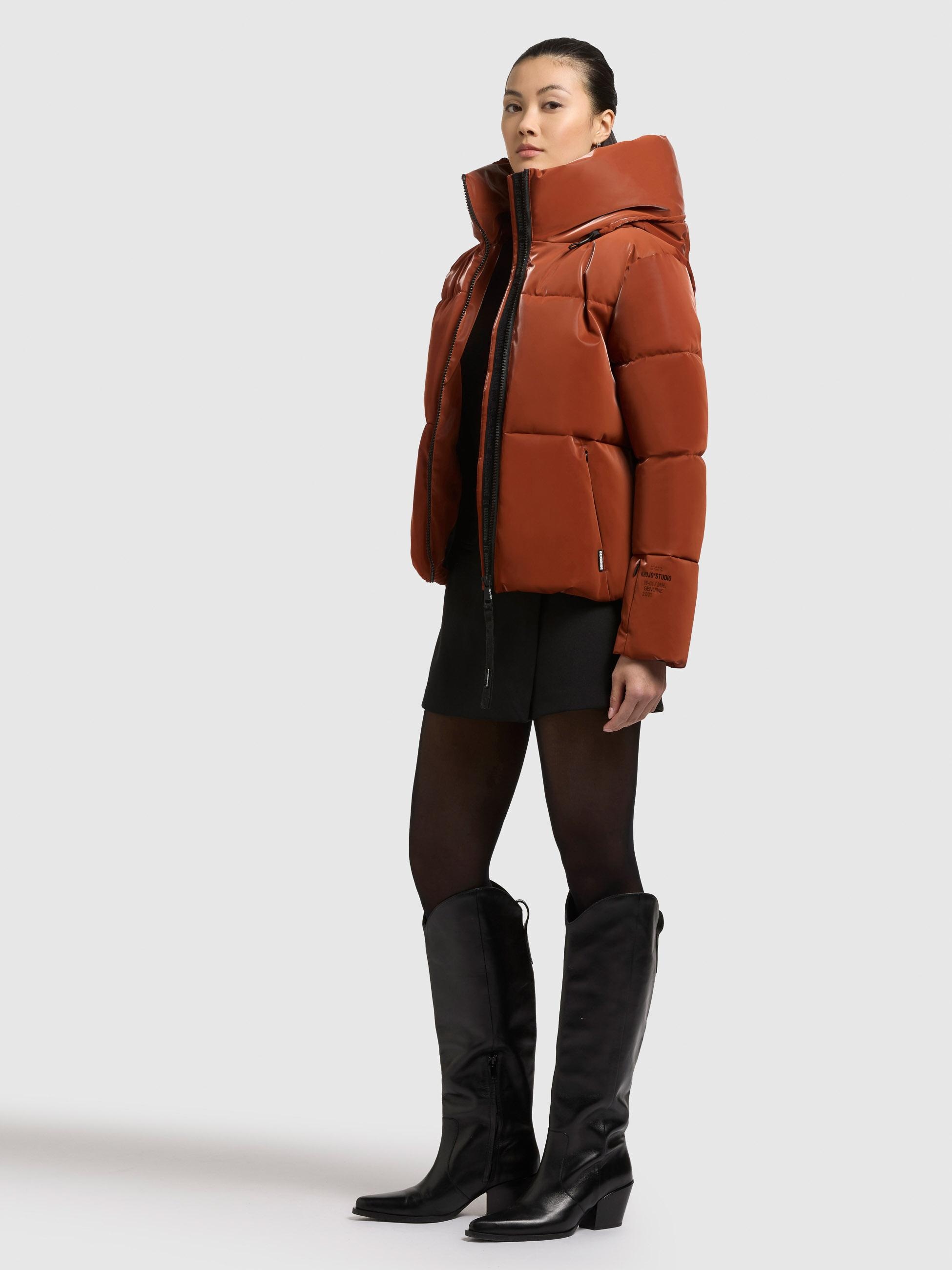 khujo Steppjacke »Audrey Shiny« mit Kapuze Schimmernde Damen Winterjacke mit Kapuze