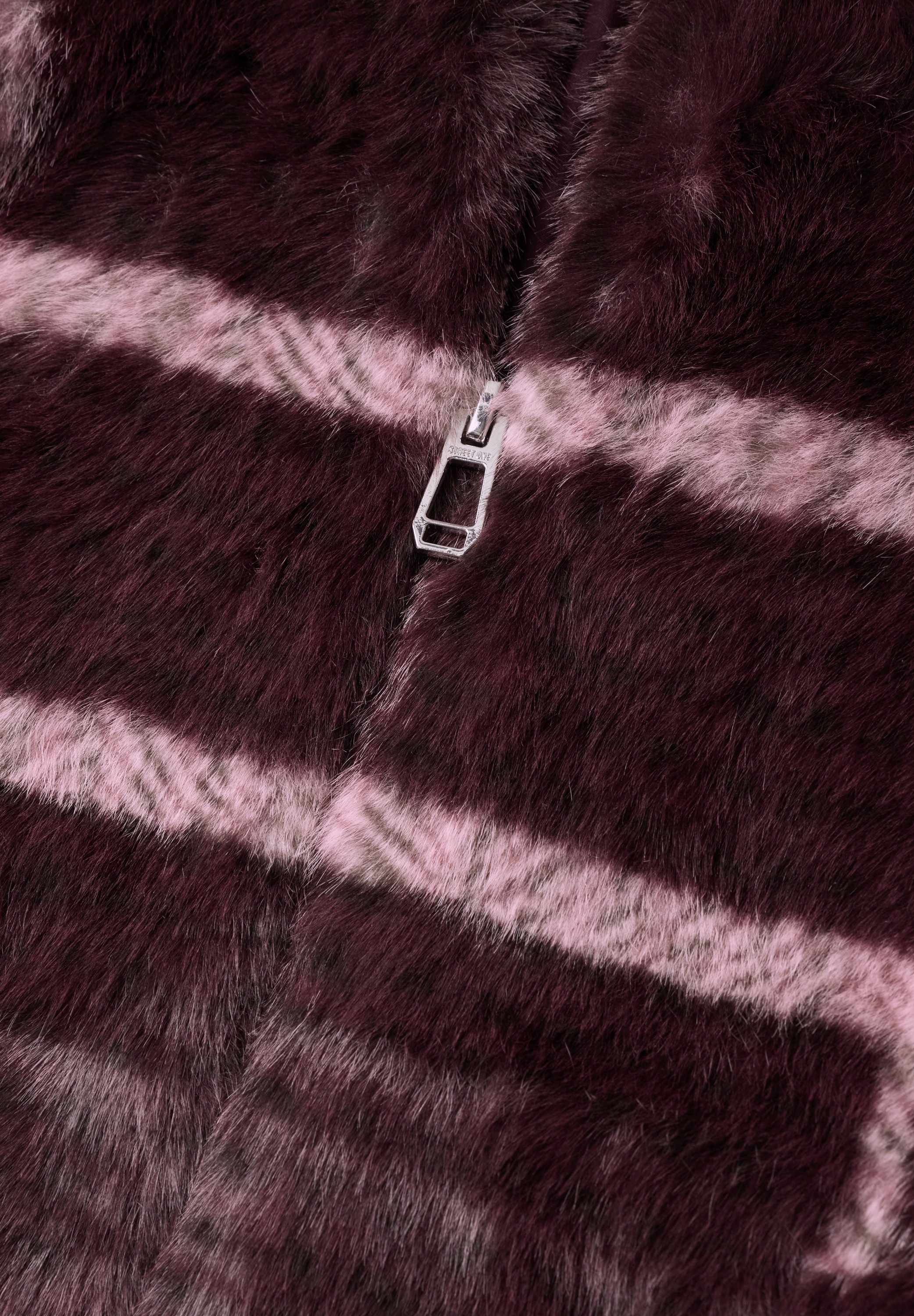 STREET ONE Kurzjacke mit Karomuster, Fake Fur