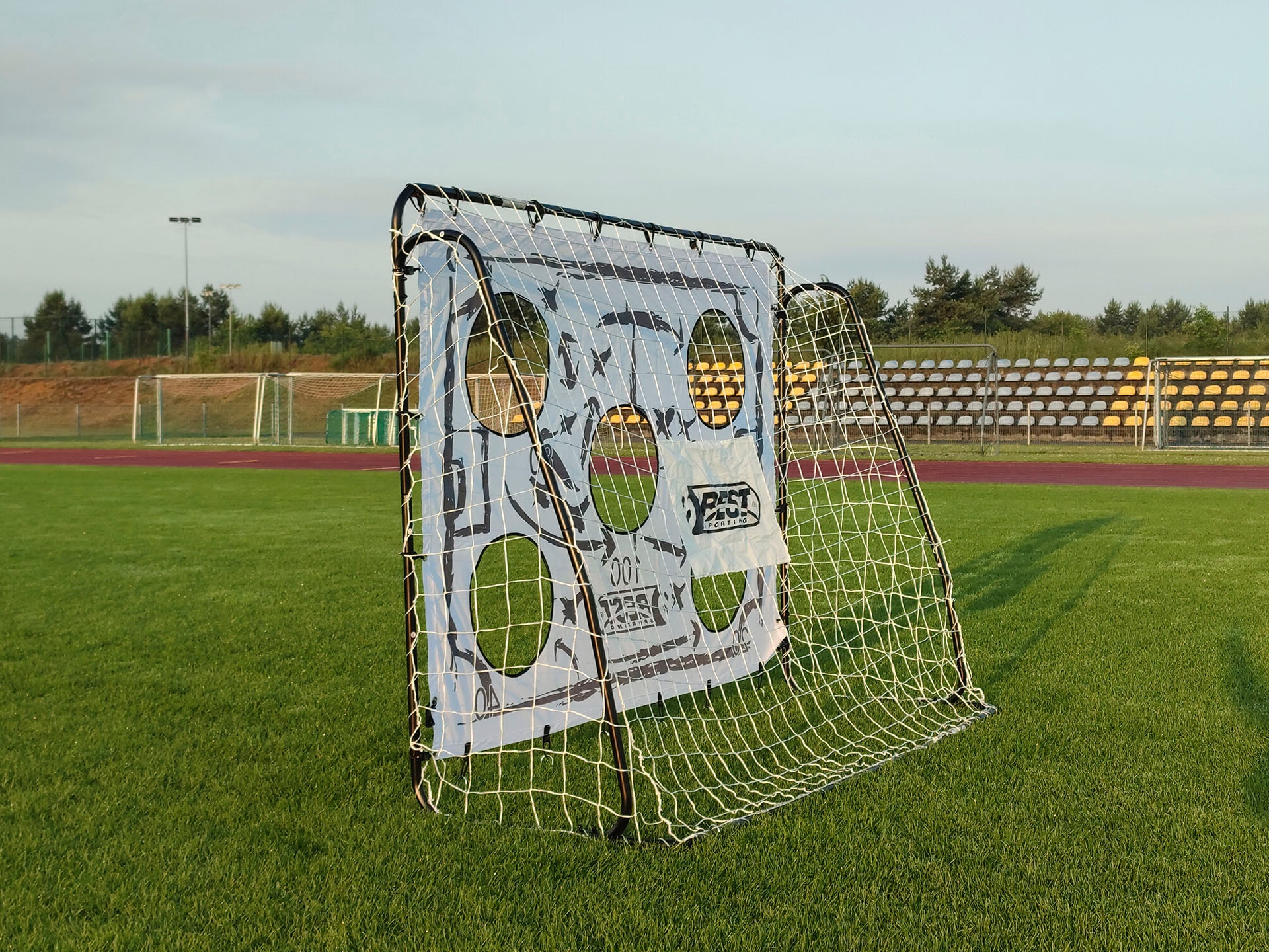 Best Sporting Fußballtor »Fußballtor TAKTIK«, (Set, 4 St., inklusive Torwand, Ball und Ballpumpe)