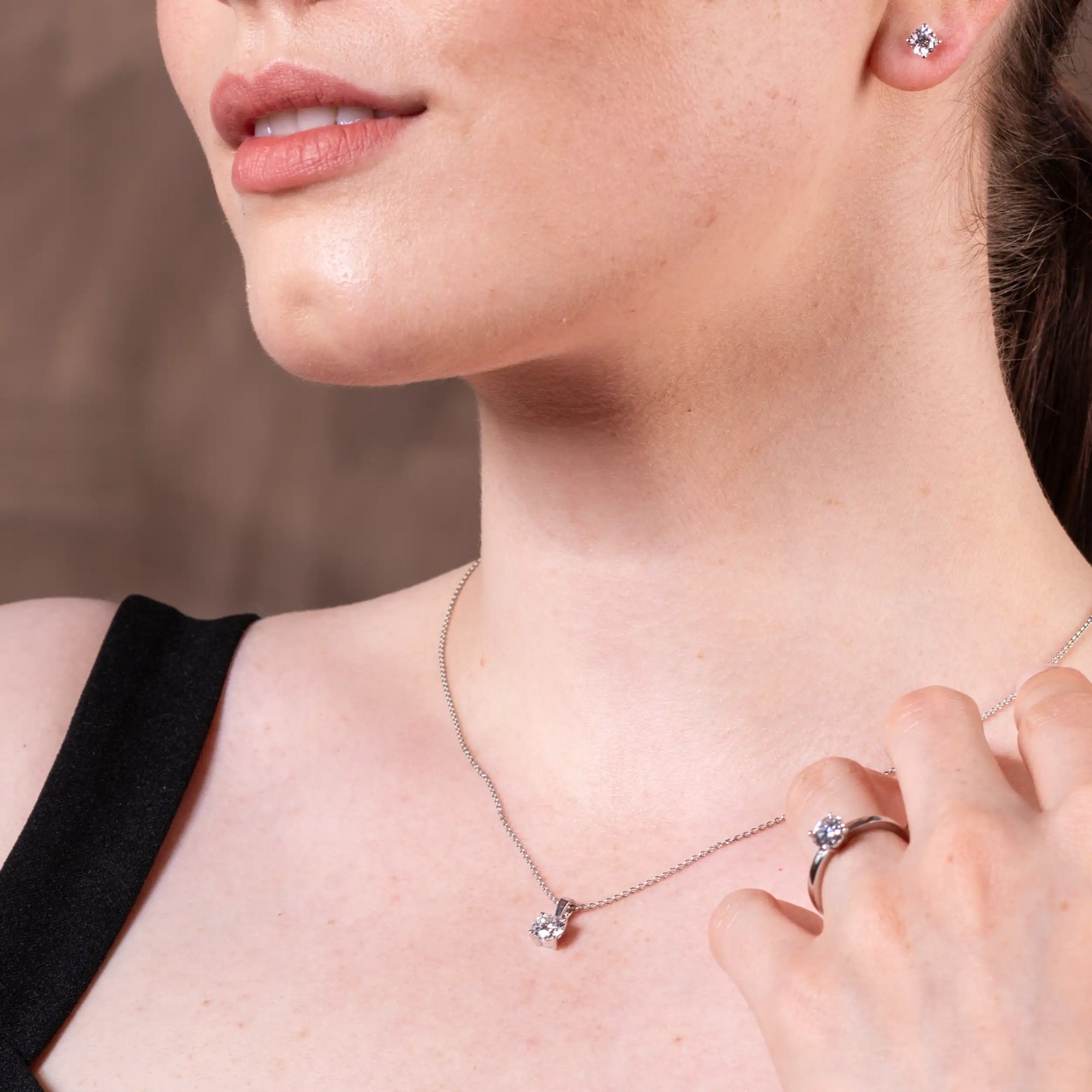 LYOMI Kette mit Anhänger »585/- Weißgold 1 synth. Diam. 1,0 ct.«