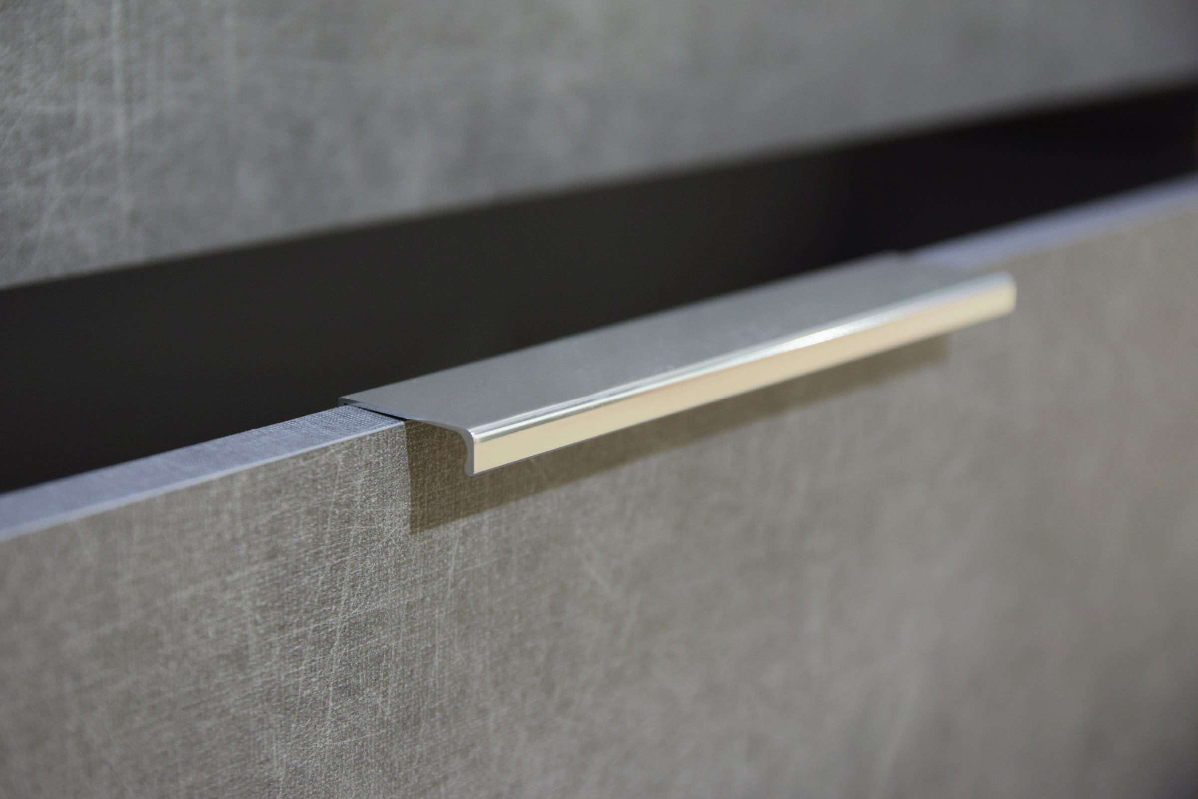 Wimex "Level by fresh to go" 2-türig, mit 4 Schubladen und soft-close Funktion, 135cm breit