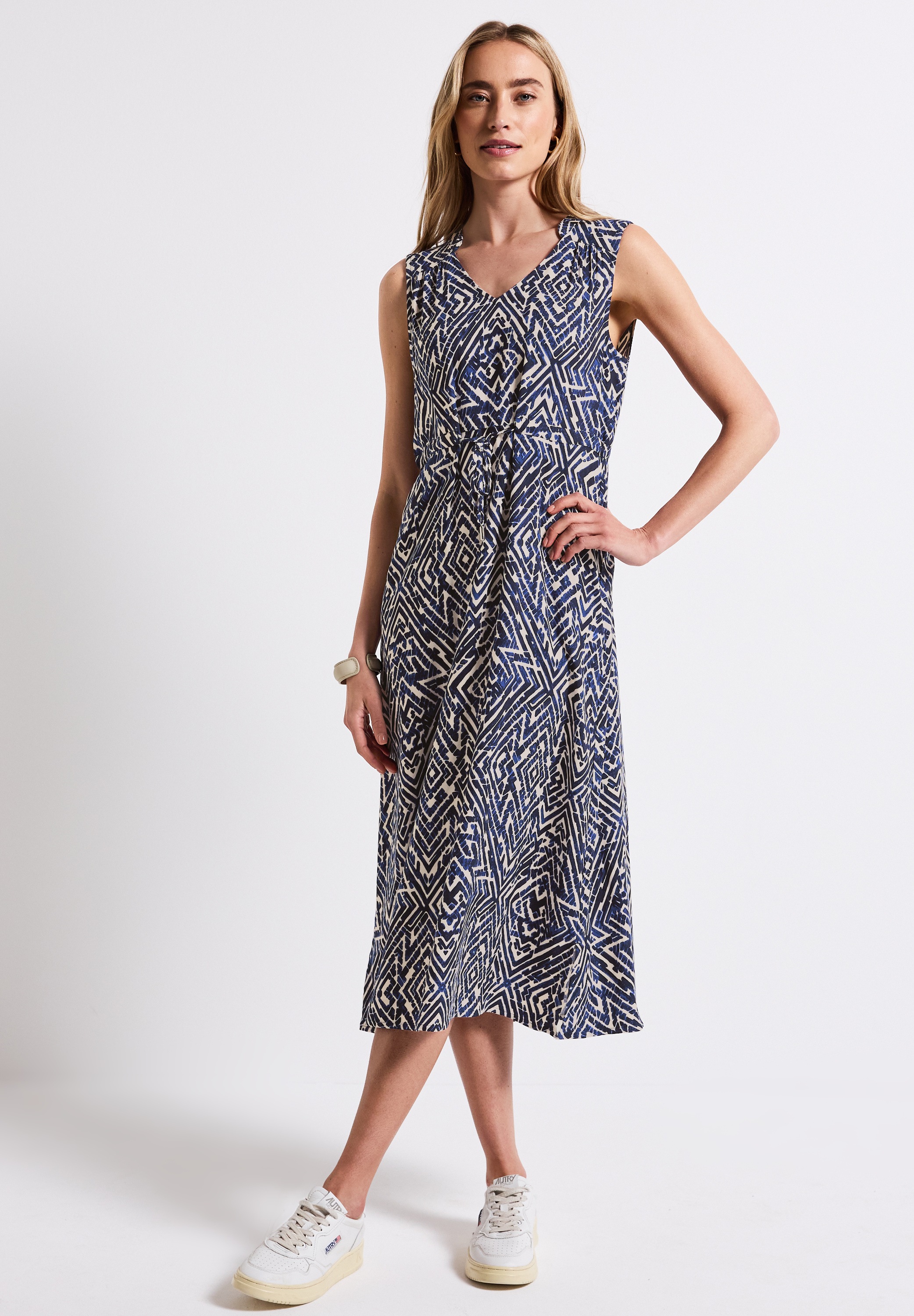 STREET ONE Maxikleid, aus Viskose günstig online kaufen