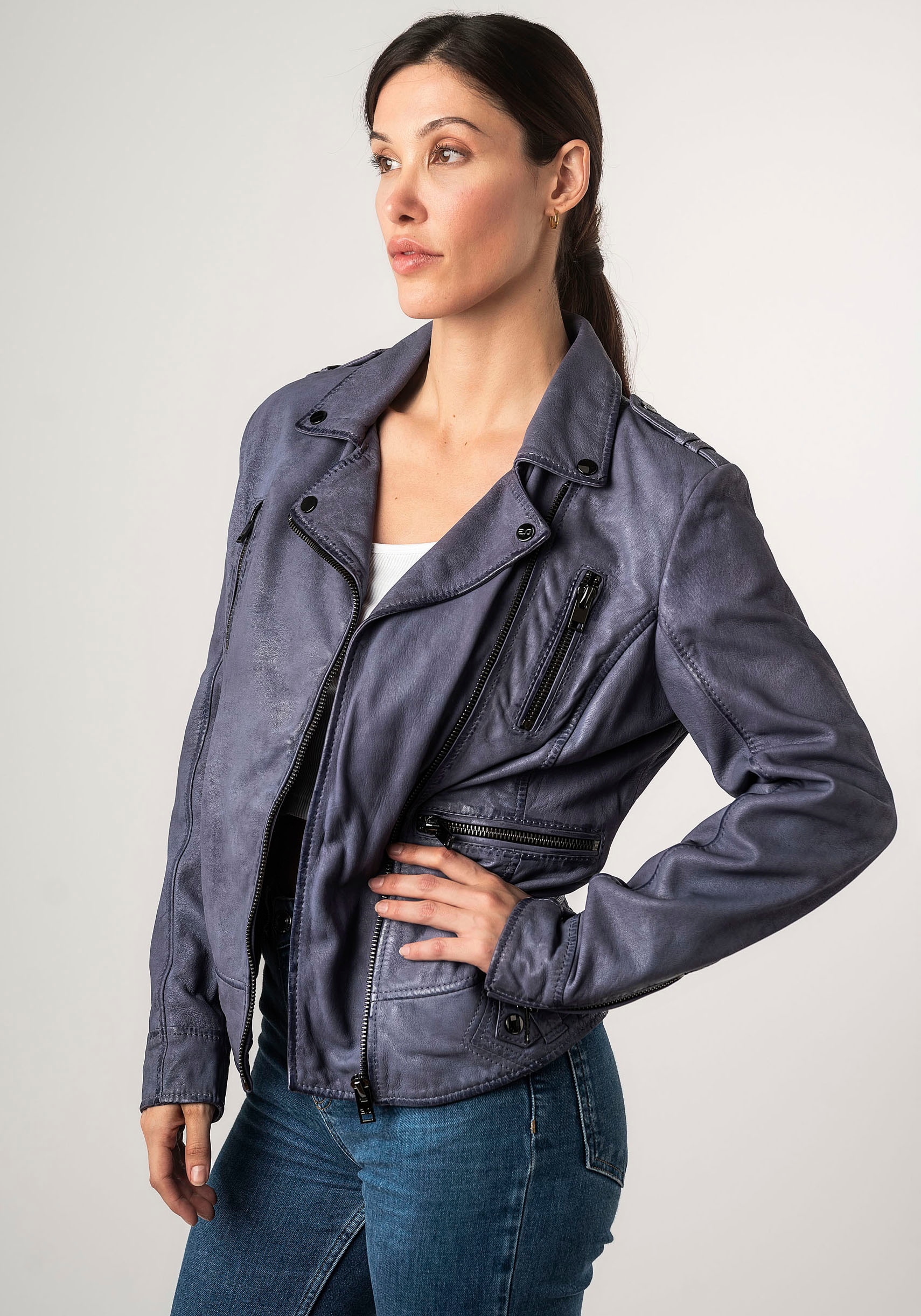 Mauritius Lederjacke »2Wtashi«, mit Schulterklappen, mit Nieten, mit Zipper-Taschen