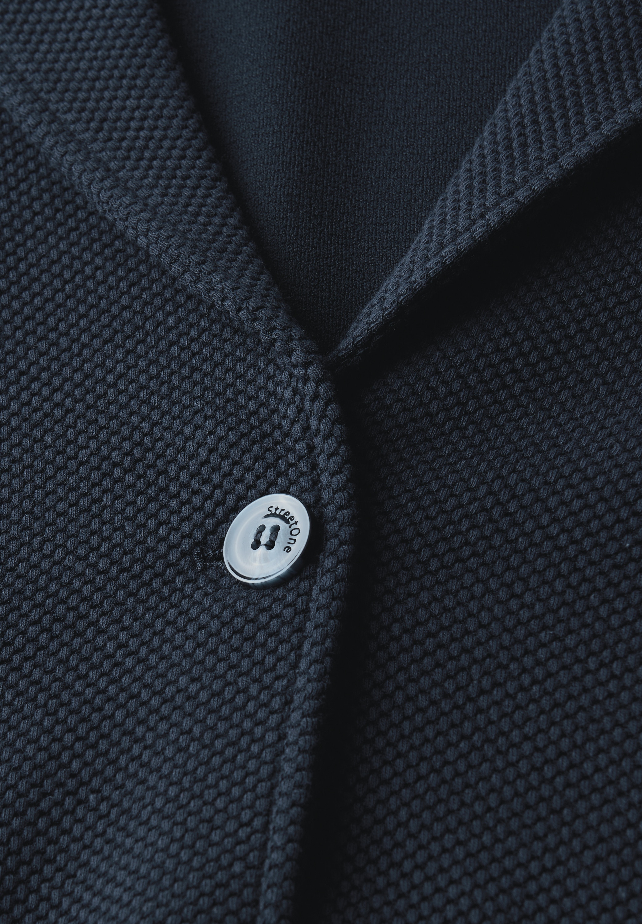 STREET ONE Kurzblazer, aus softem Materialmix