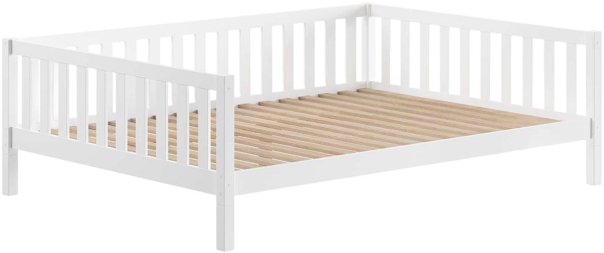 Vipack Kinderbett "Dallas, Massivholzbett, umbaubar vom Boden- zum Daybett" inkl. Rolllattenrost und Sprossenumrandung, 90 oder 140x200 cm breit, stabil und standfest gebaut, wahlweise Kiefer massiv natur oder weiß