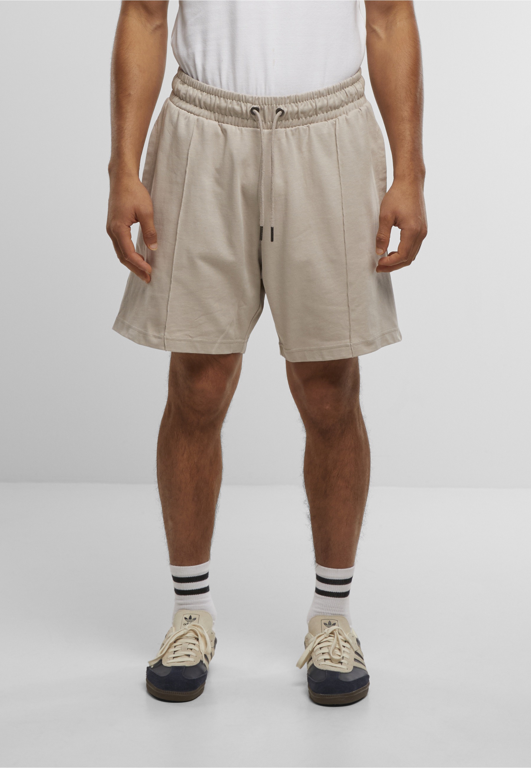 URBAN CLASSICS Sweatshorts »Urban Classics Heavy Jersey Pintuck Track Shorts«