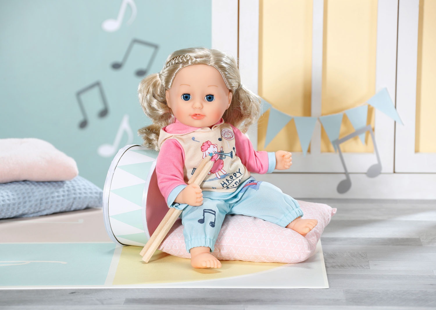 Baby Annabell Puppenkleidung »Little Jogginganzug, 36 cm«, mit Kleiderbügel
