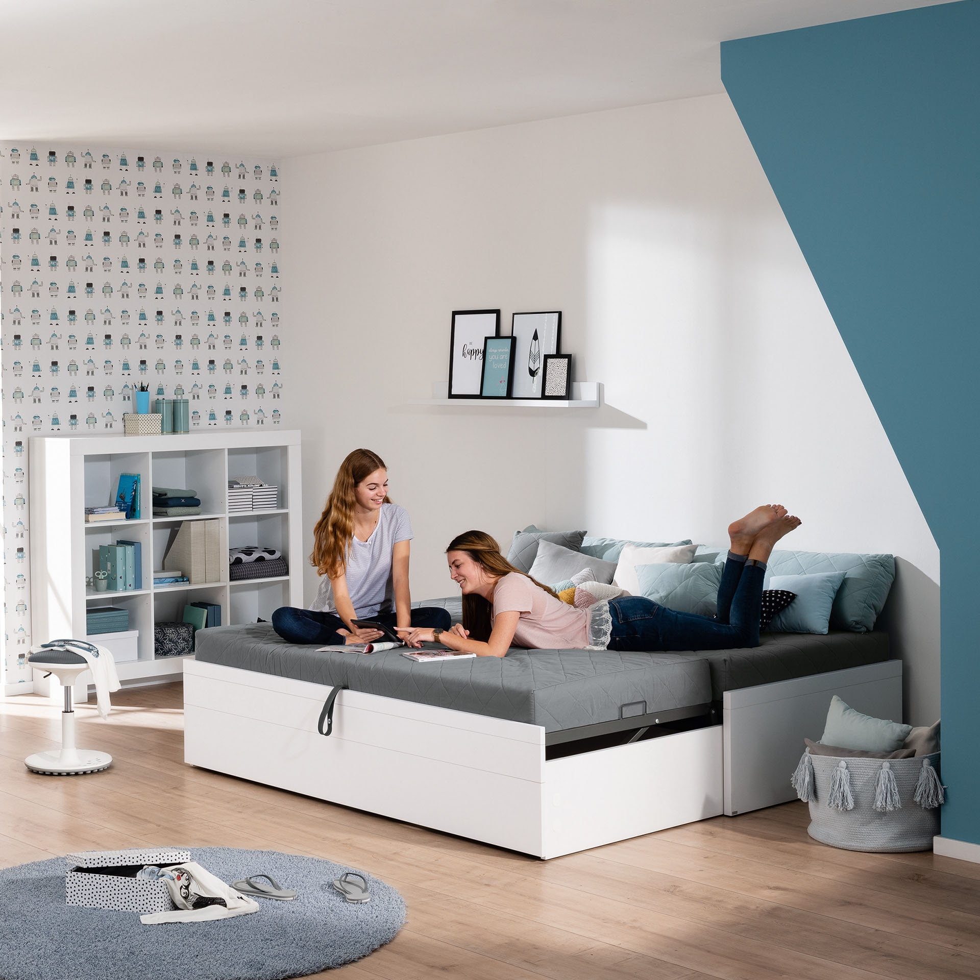 PAIDI Jugendbett »FLYNN in verschiedenen Ausführungen, Ausziehbett mit 2 Liegeflächen« Gästebett, Metallgestell inkl. Lattenroste, 2-in-1 Funktionsbett