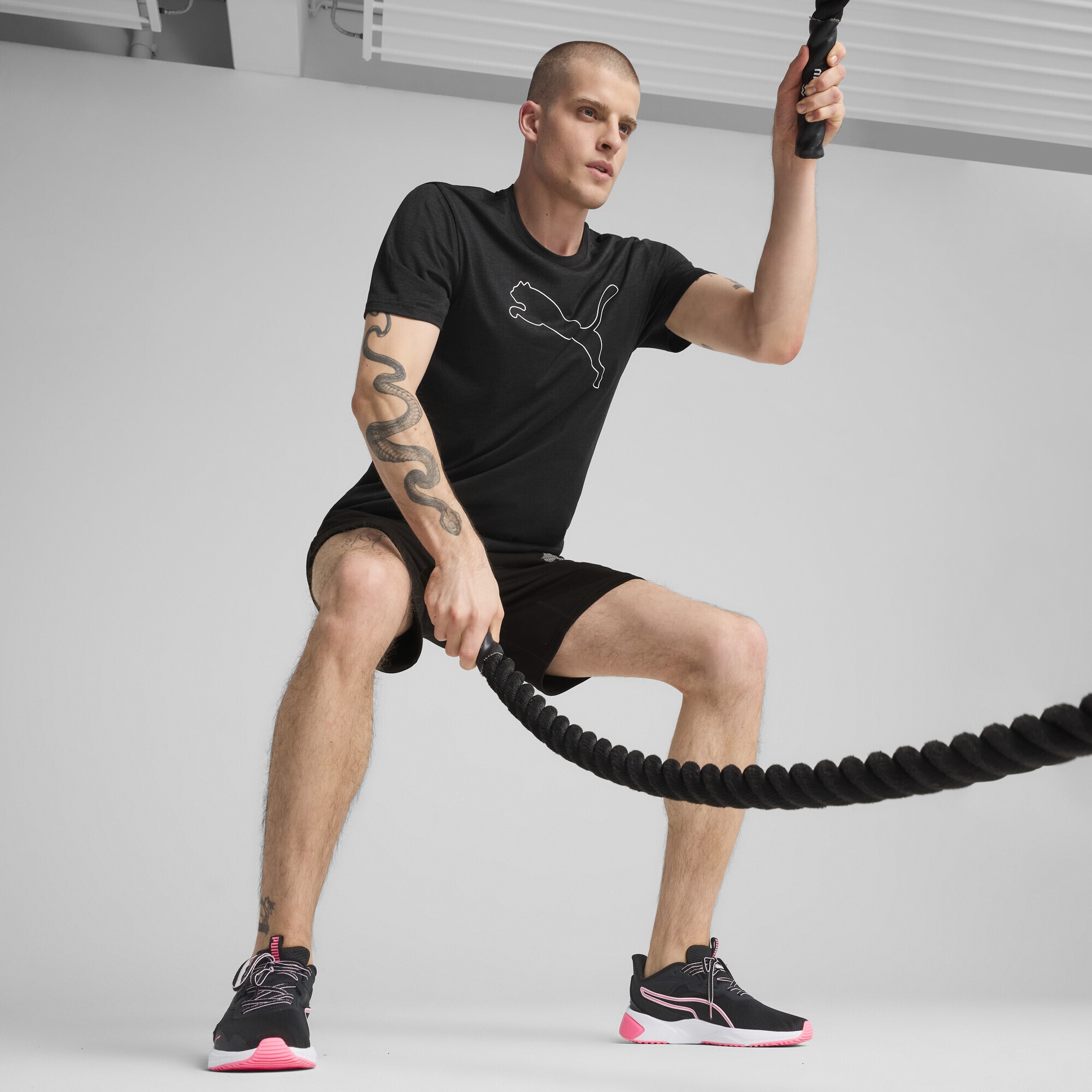 PUMA Trainingsshirt »TAD ESSENTIALS Meliertes T-Shirt mit Cat Logo Herren«