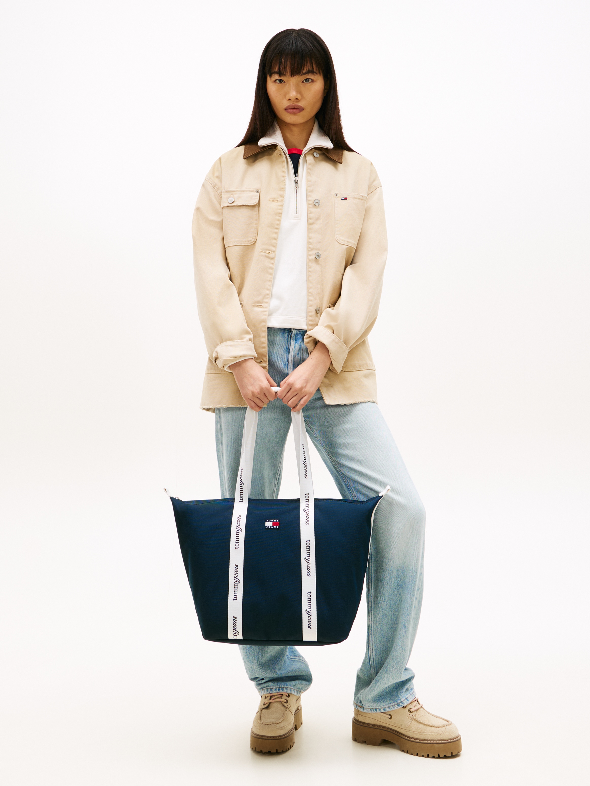 Tommy Jeans Tragetasche »TJW ESS DAILY TOTE« Schultertasche, Shopper mit kontrastiven Henkeln