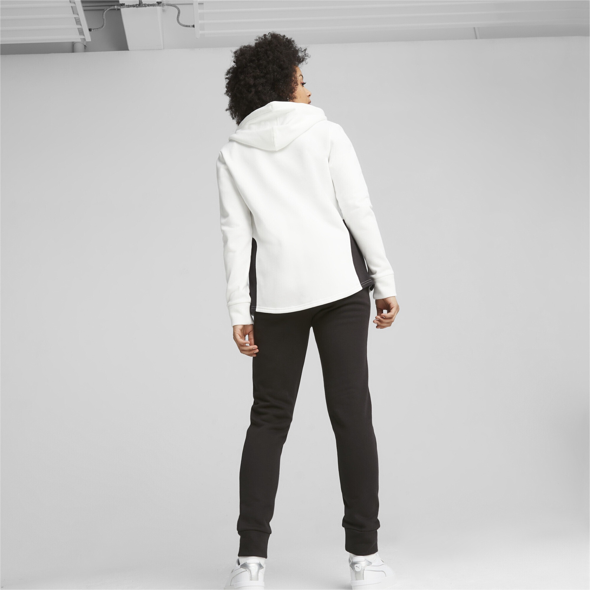 PUMA Jogginganzug »Classics Hooded FL Trainingsanzug Damen«