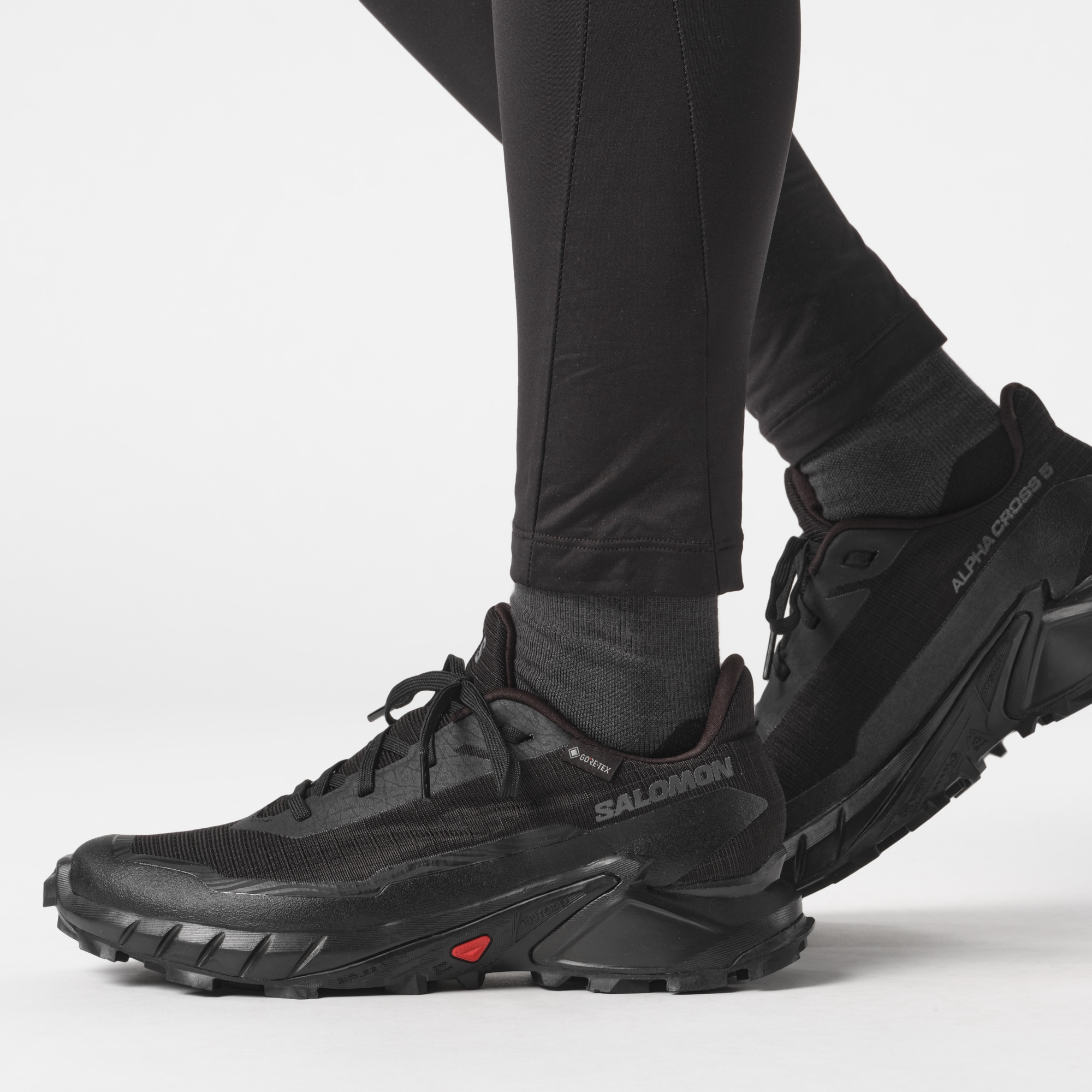 Salomon Trailrunningschuh »ALPHACROSS 5 W GORE-TEX«, wasserdicht