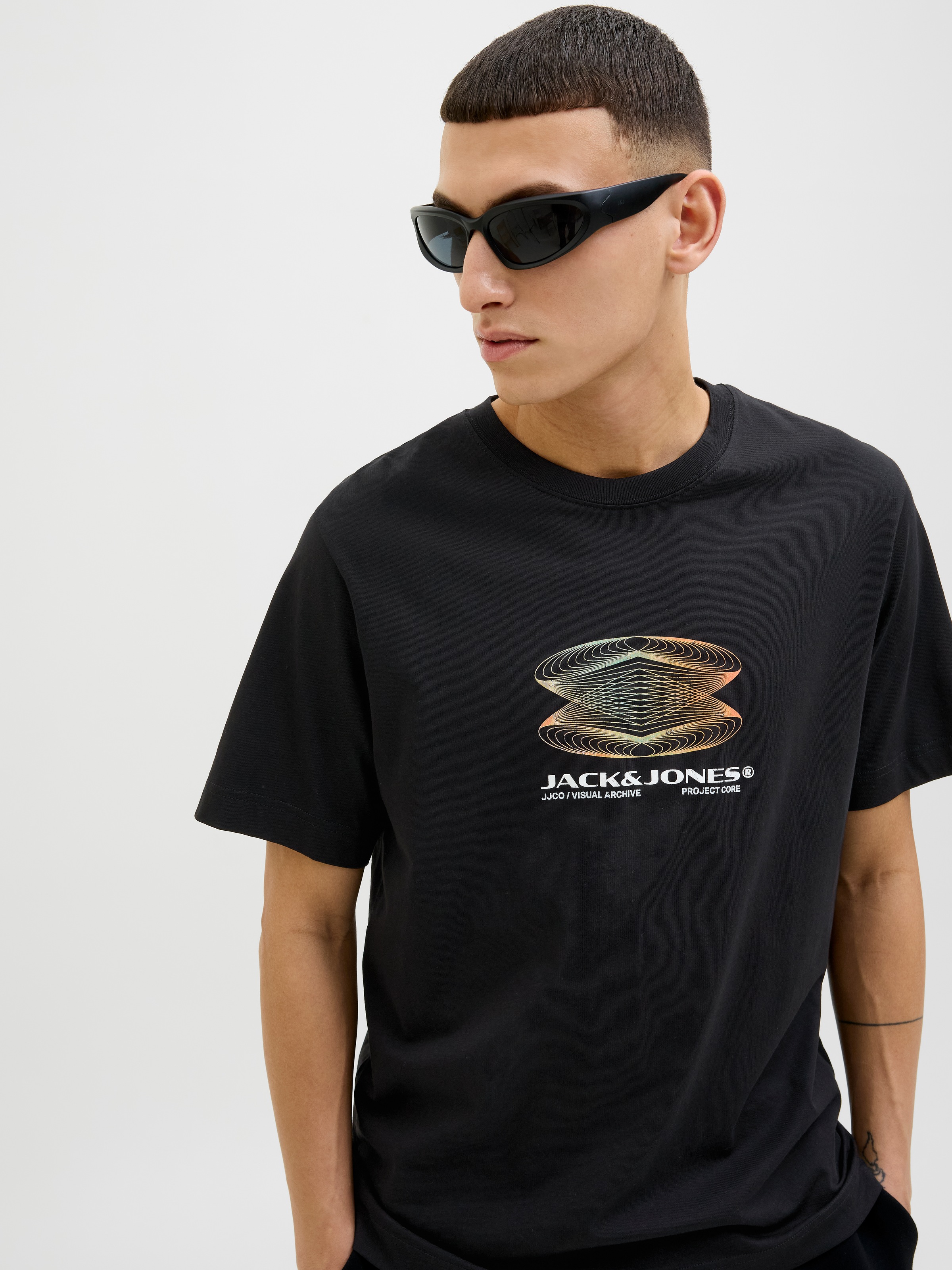 Jack & Jones Print-Shirt "JCOCALMA TEE SS CREW NECK FST" mit Frontprint günstig online kaufen