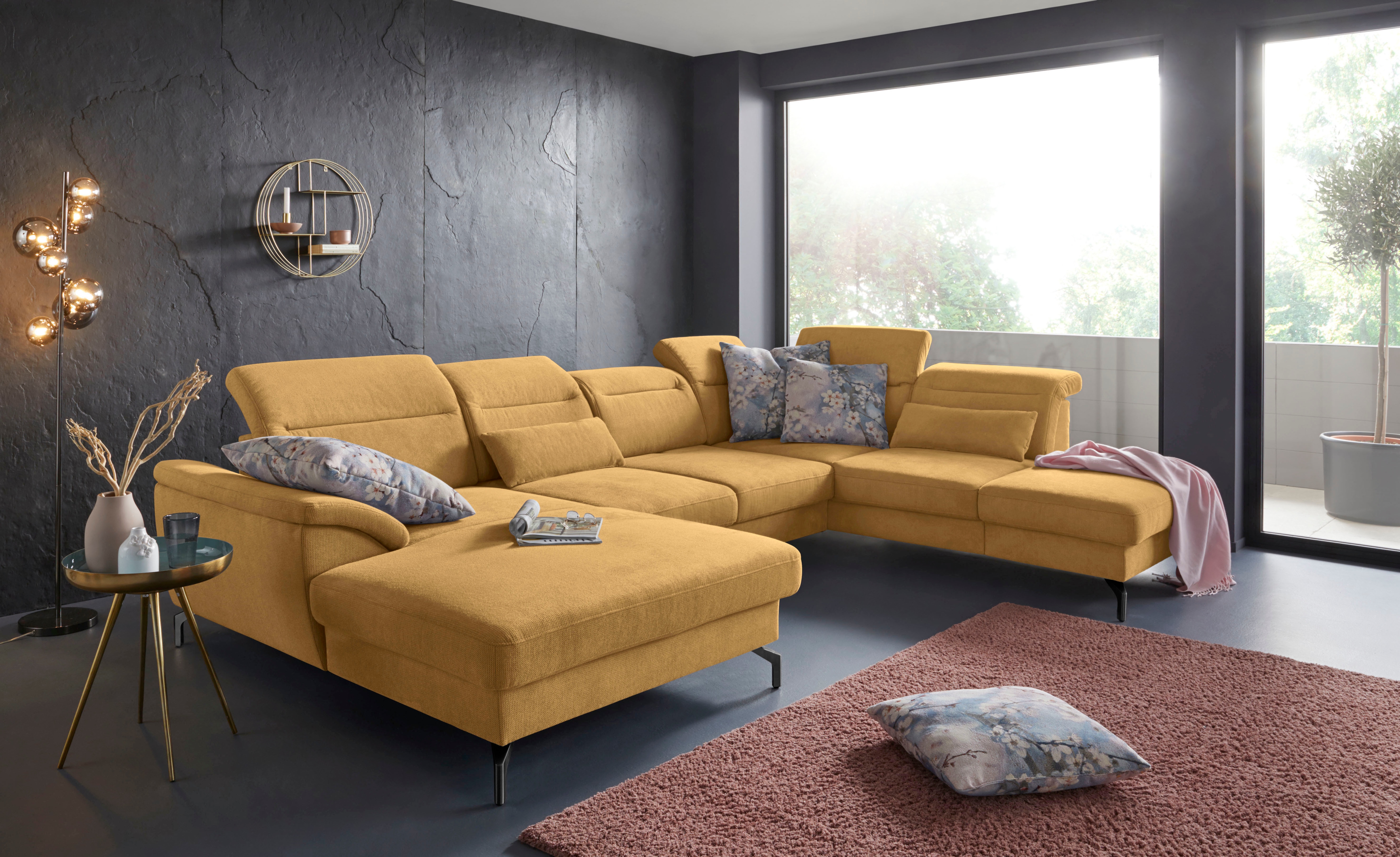 sit&more Wohnlandschaft "Percy U-Form" 15 cm Fußhöhe, Sitztiefenverstellung, wahlweise in 2 Fußfarben