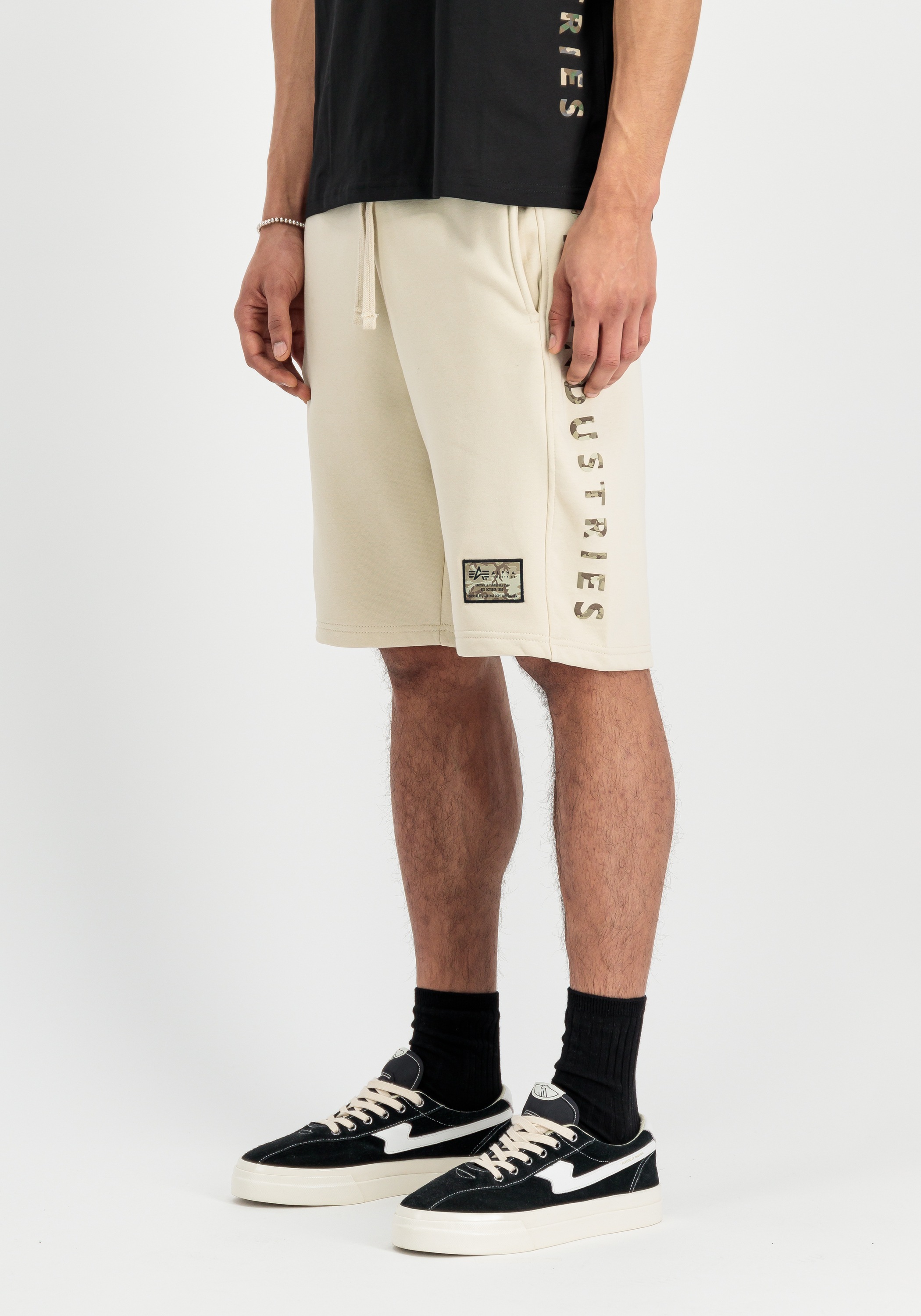 Alpha Industries Shorts "Camo Jogger Shorts" günstig online kaufen