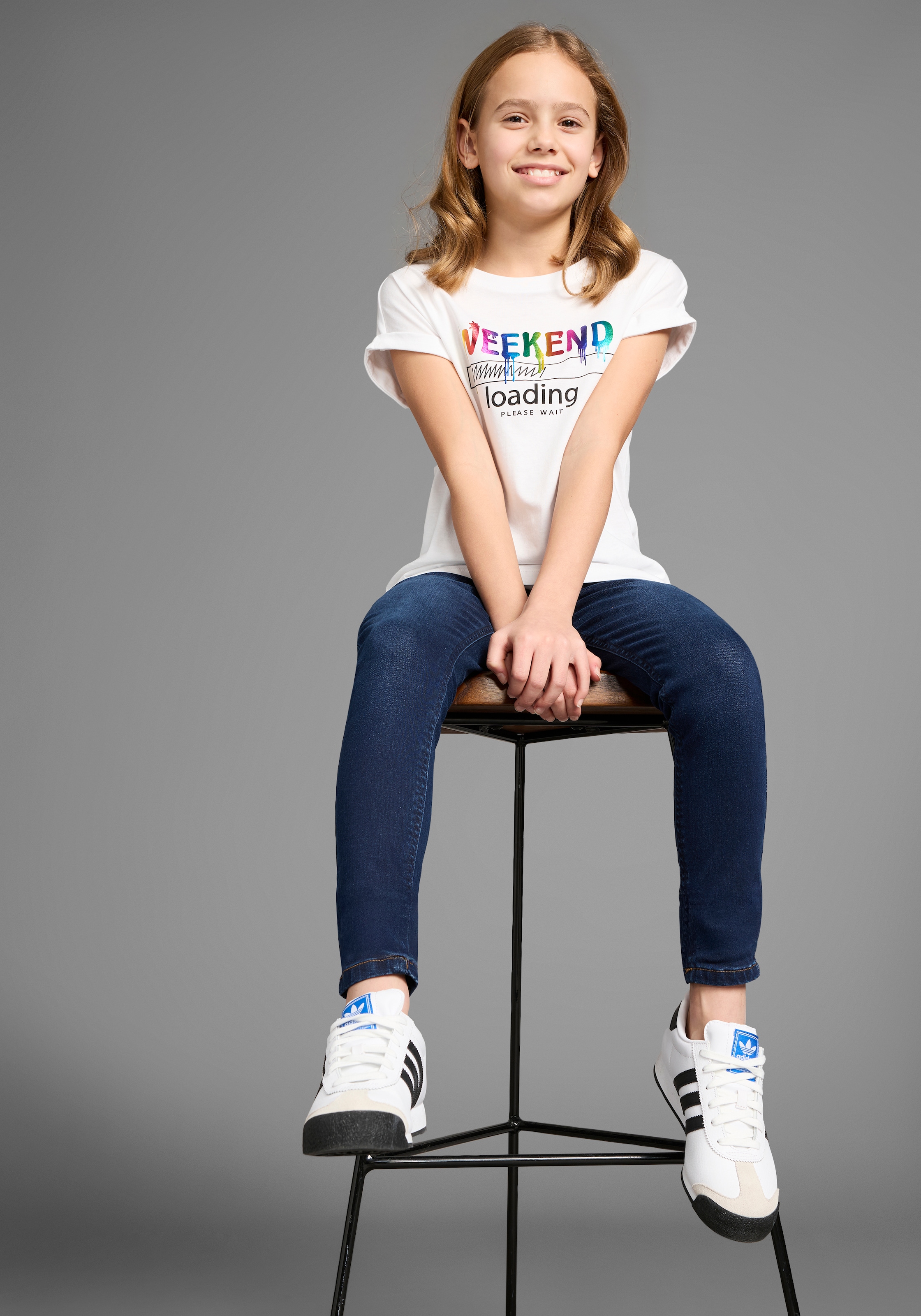 KIDSWORLD T-Shirt »WEEKEND loading...please wait«, Kurzarm, weite Passform, bedruckte Optik, Rundhalsausschnitt