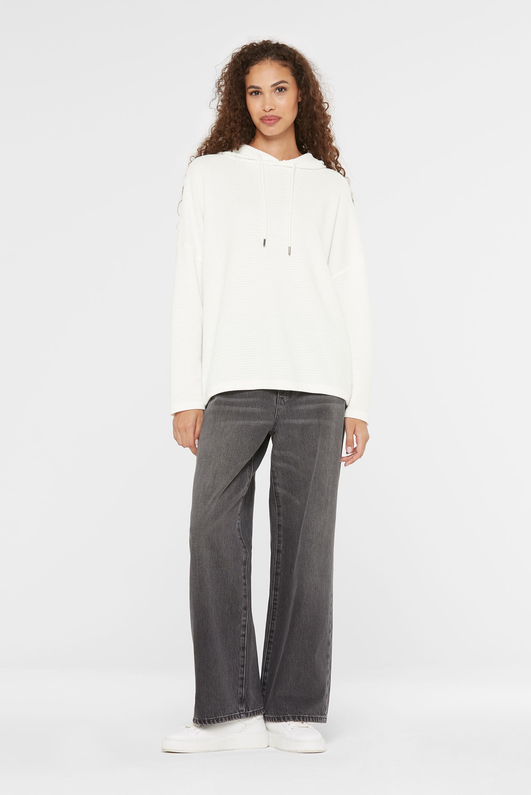 SENSES.THE LABEL Kapuzensweatshirt , mit überschnittenen Schultern
