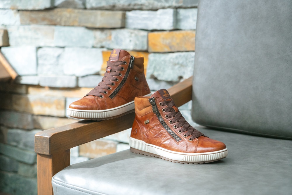 Remonte Schnürboots, Plateau, Schnürstiefelette, Boots in Crash-Optik