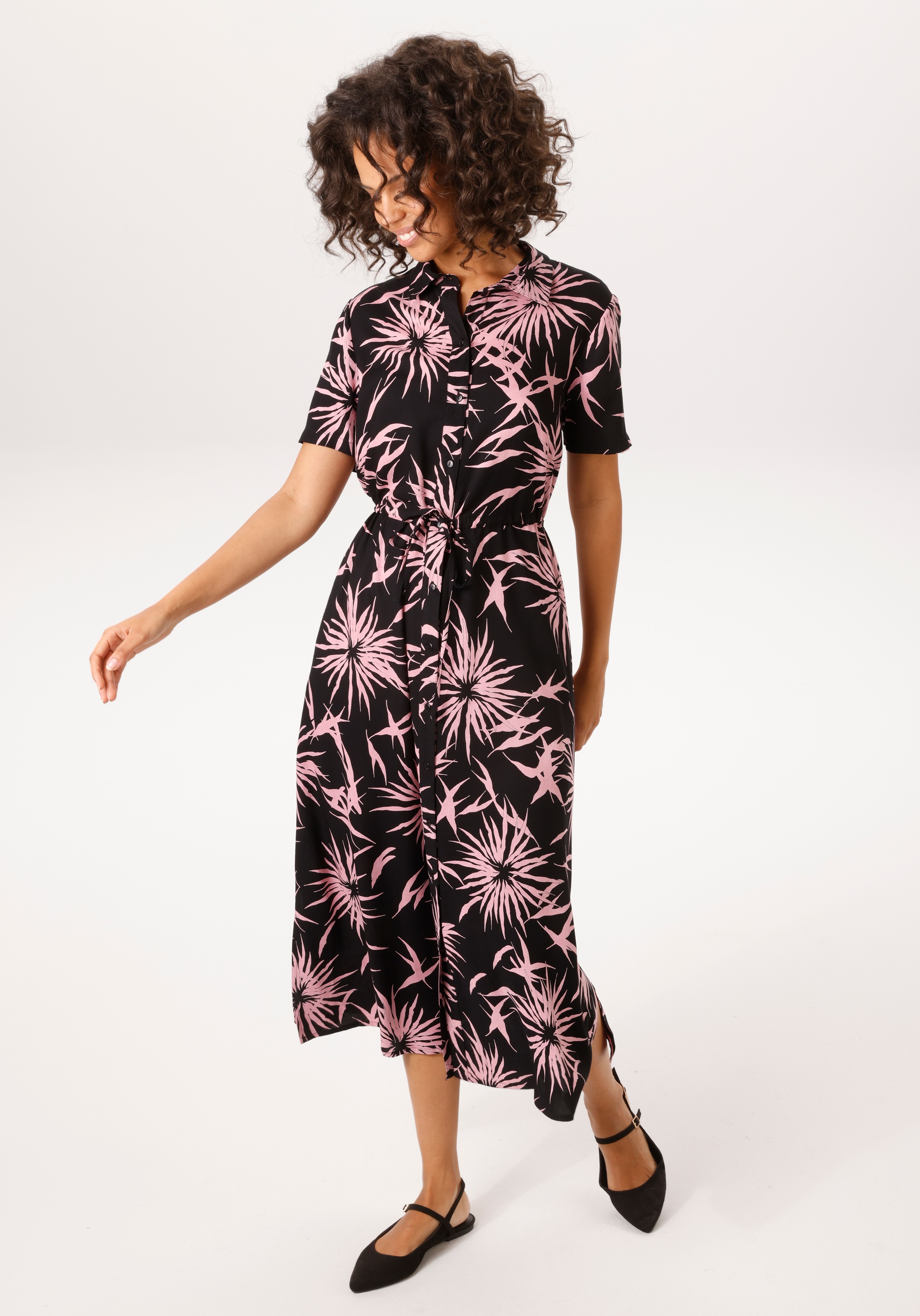 Aniston CASUAL Sommerkleid Eingrifftaschen mit grafischen Blumendruck - jed günstig online kaufen