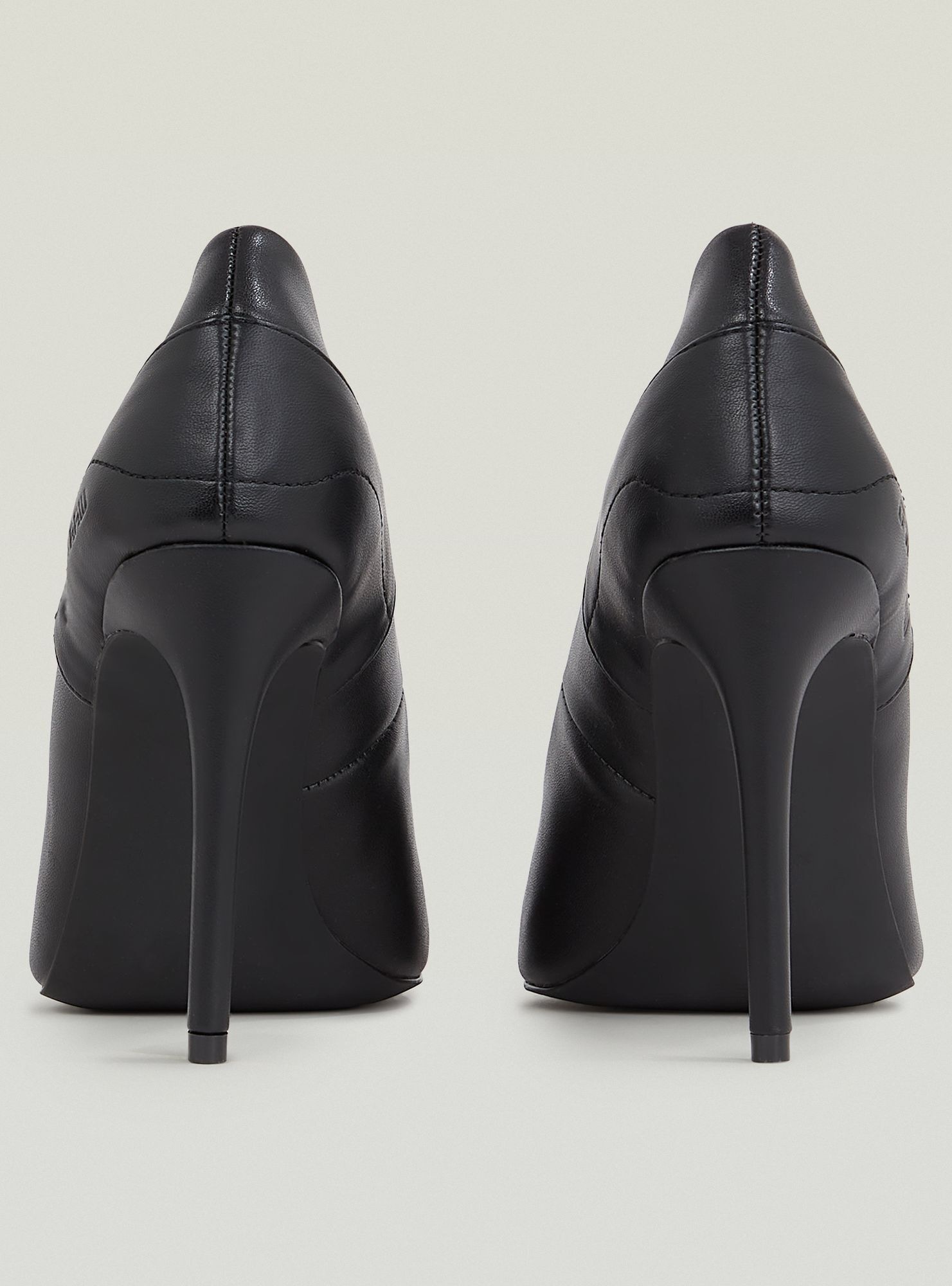 G-STAR Pumps »Stray Pumps«