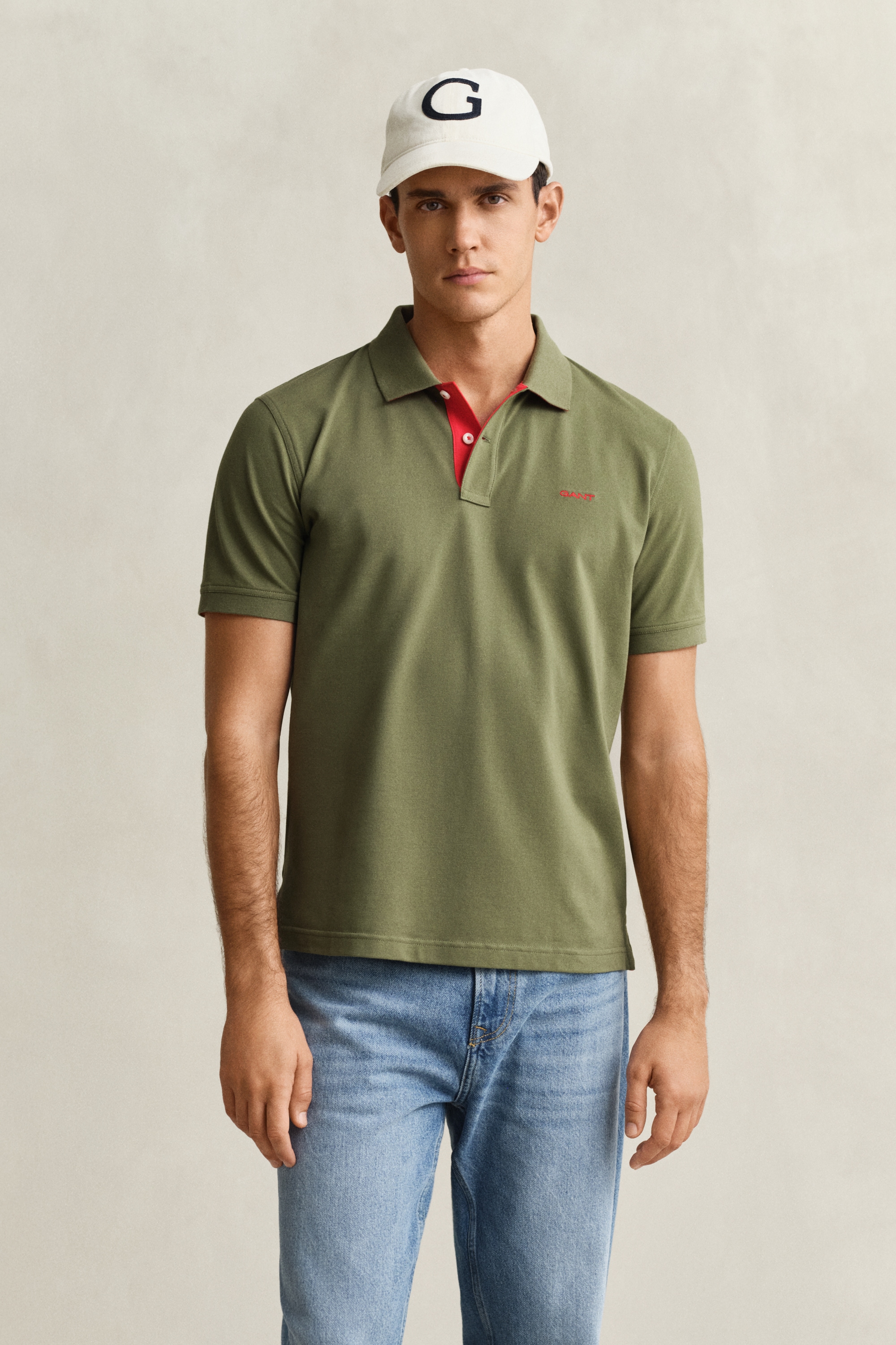 Gant Poloshirt "REG CONTRAST PIQUE SS POLO" mit kontrastfarbenen Einsätzen