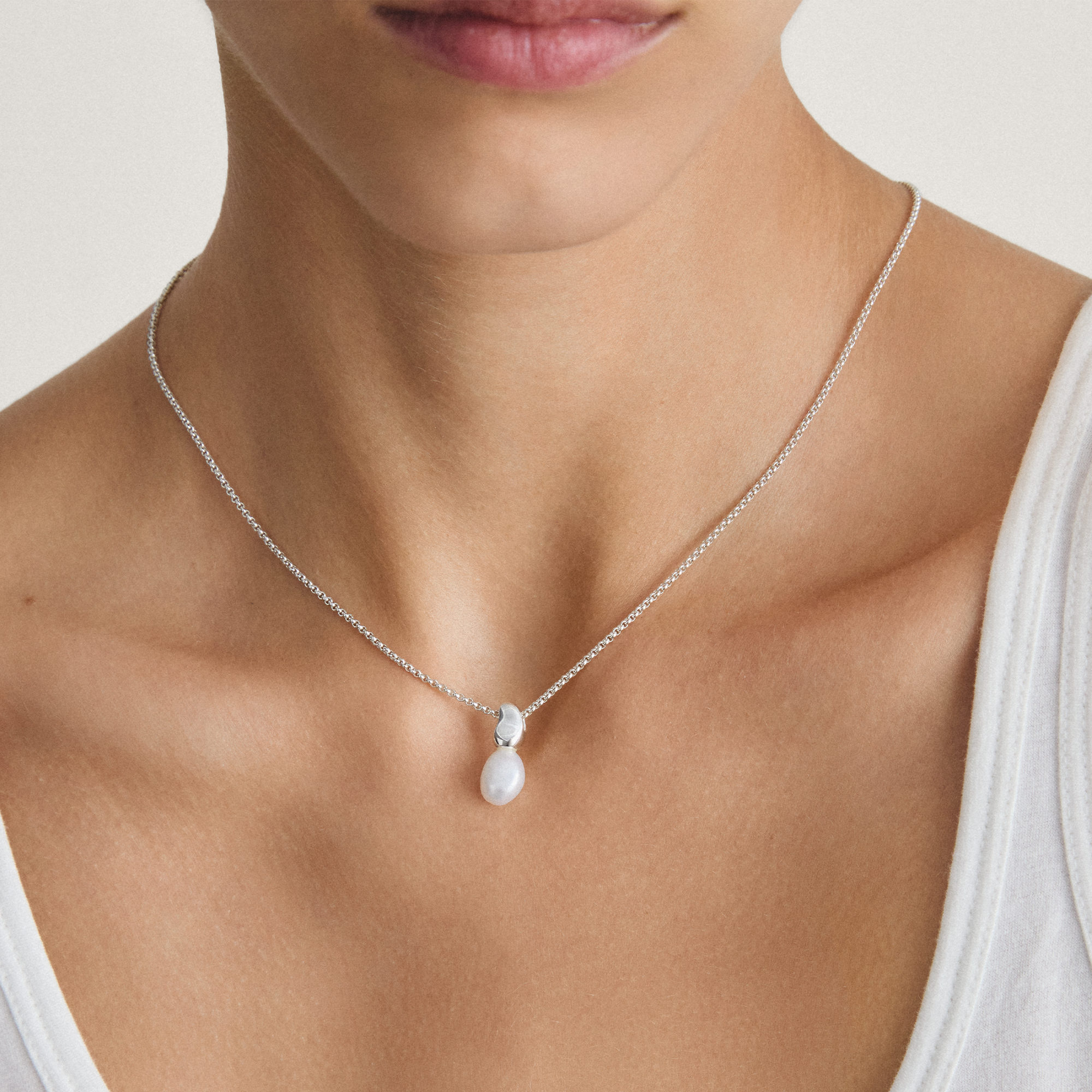 THOMAS SABO Kette mit Anhänger »Bold Elegance Kette Perle« mit Süßwasserzuchtperle
