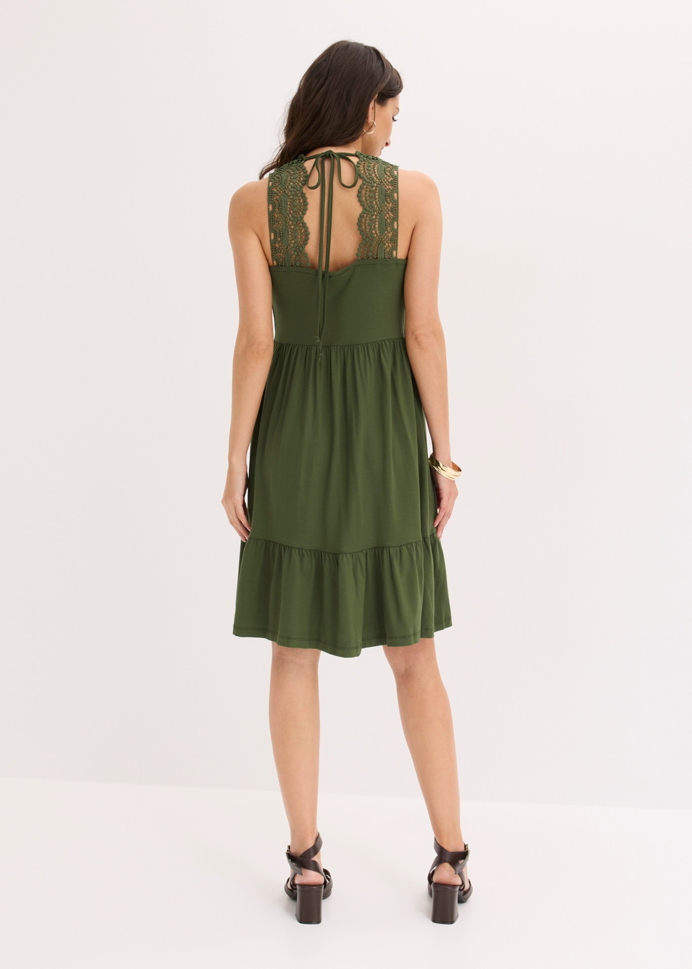bonprix Jerseykleid für eleganten Look, ärmellos, ohne Kragen, A-Linie, mit Volant