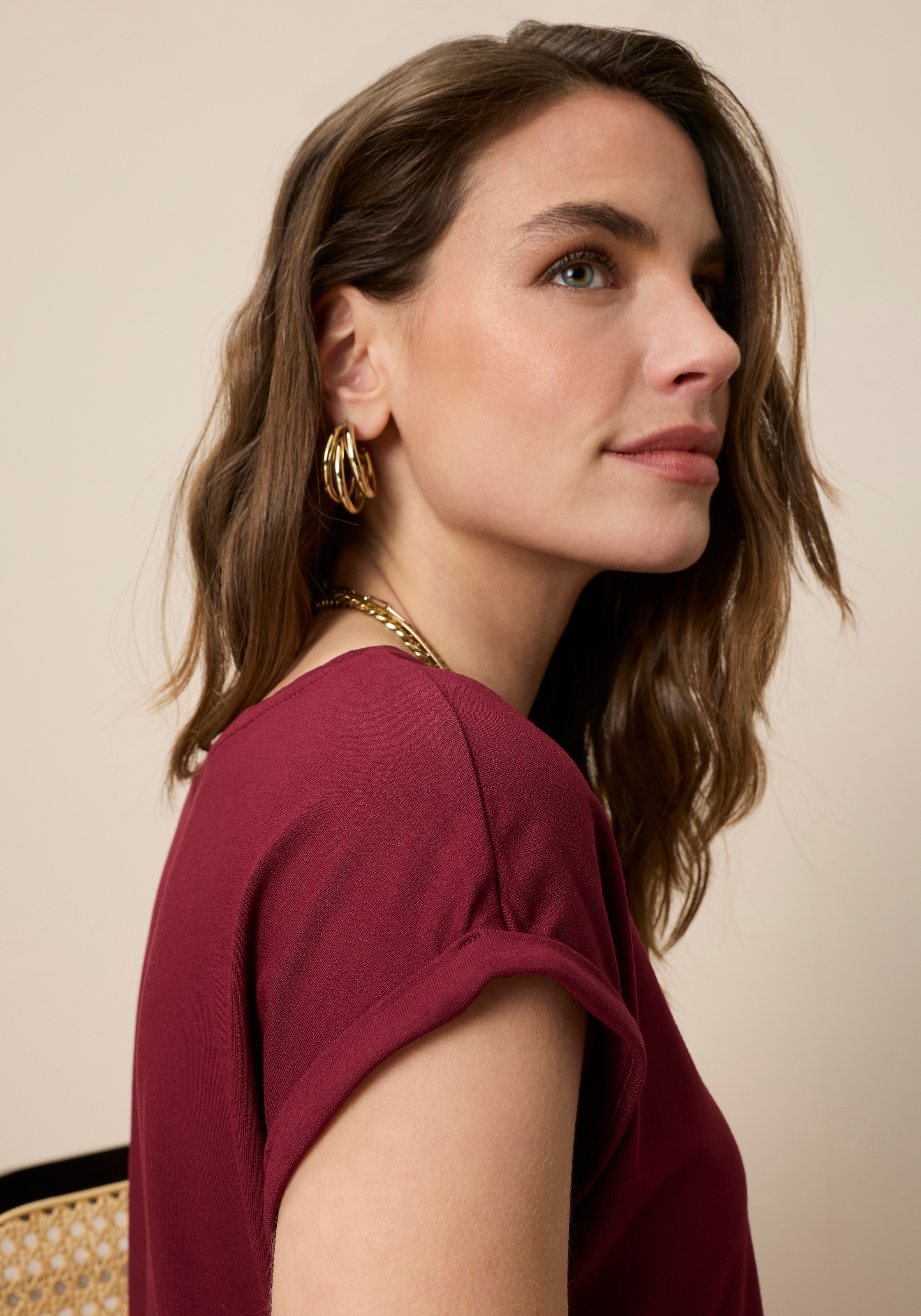 Thumbnail - Tamaris T-Shirt Regular Fit, mit überlappenden Schultern, Kurzarm mit Aufschlag