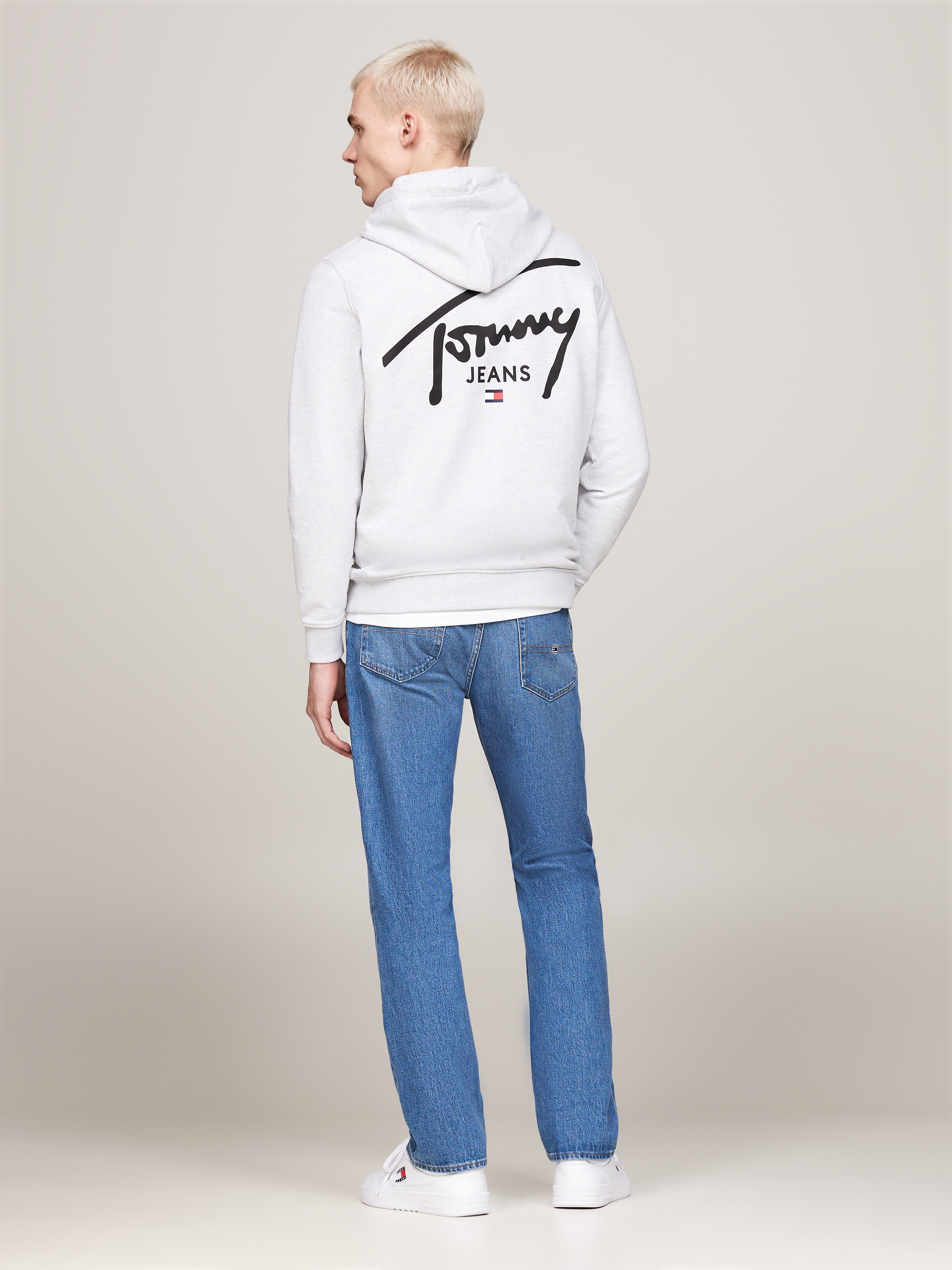 Tommy Jeans Kapuzensweatshirt »TJM REG ENTRY GRAPHIC HOODIE EXT«, mit Logoschriftzug