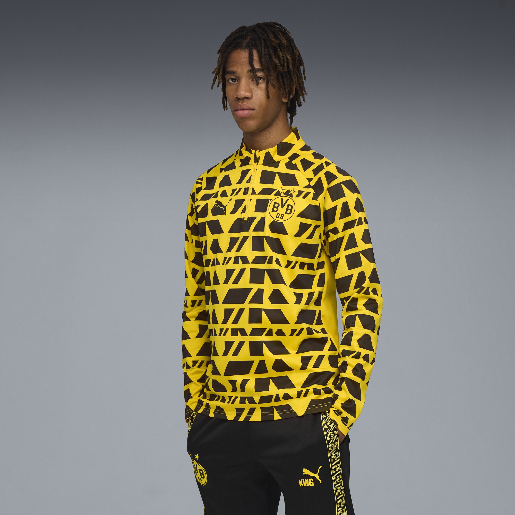 PUMA T-Shirt »Borussia Dortmund Aufwärmoberteil mit viertellangem«
