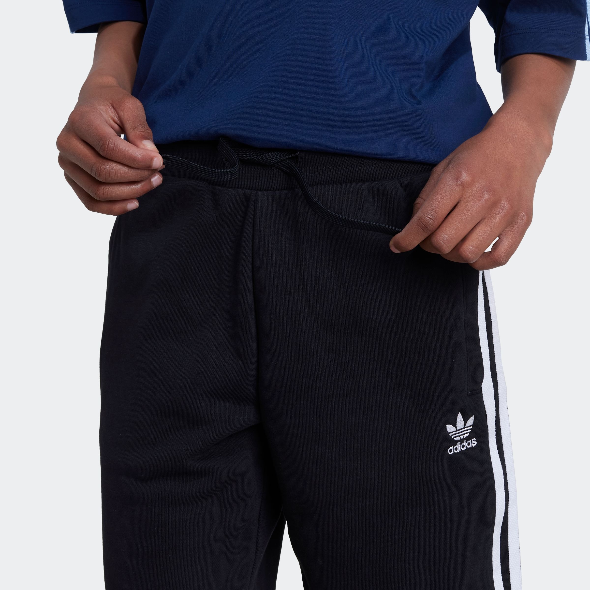 adidas Originals Shorts »SHORTS«, (1 tlg.)