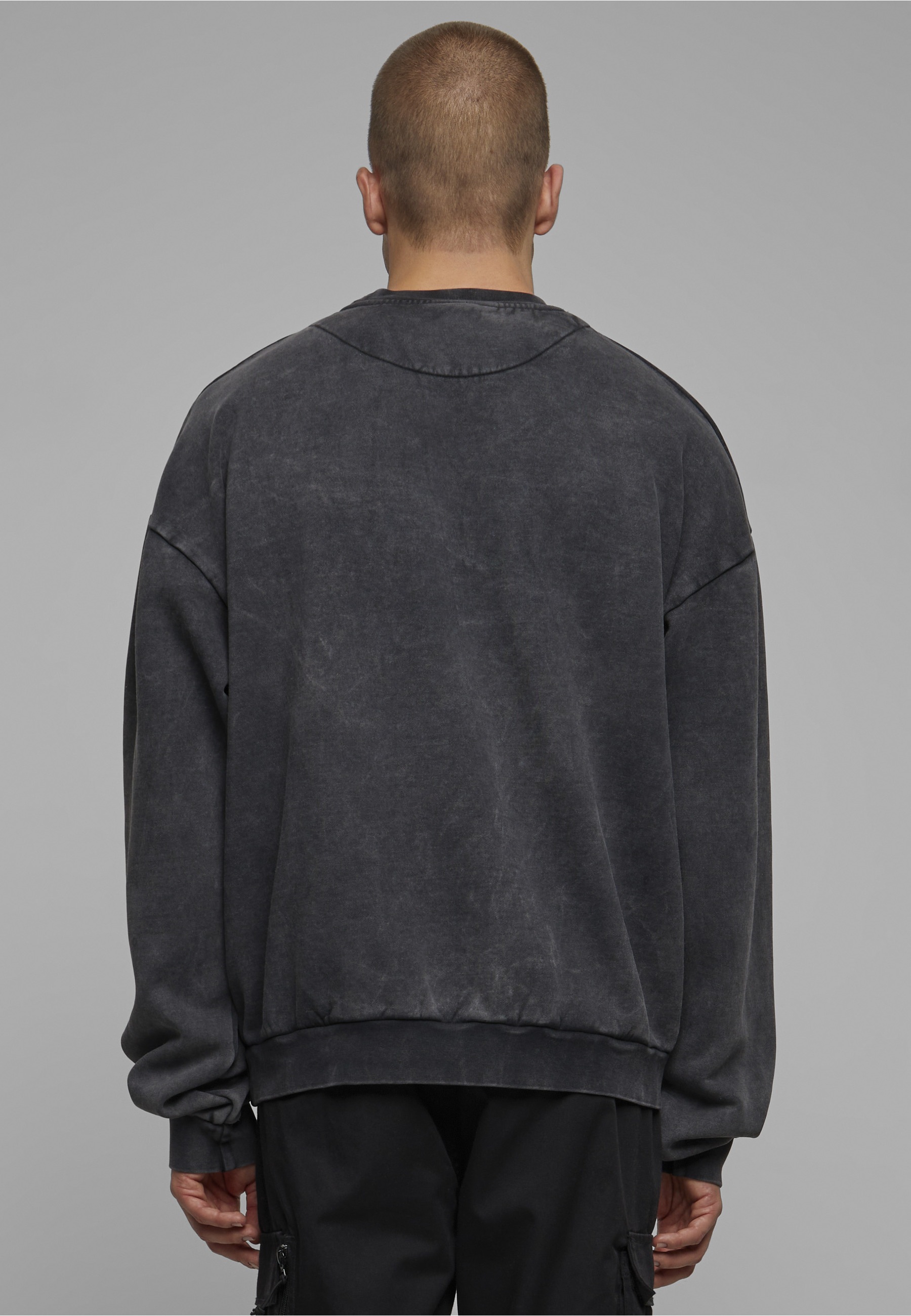 URBAN CLASSICS Sweater »Urban Classics Herren Acid Washed Crew«, 1 Stk.
