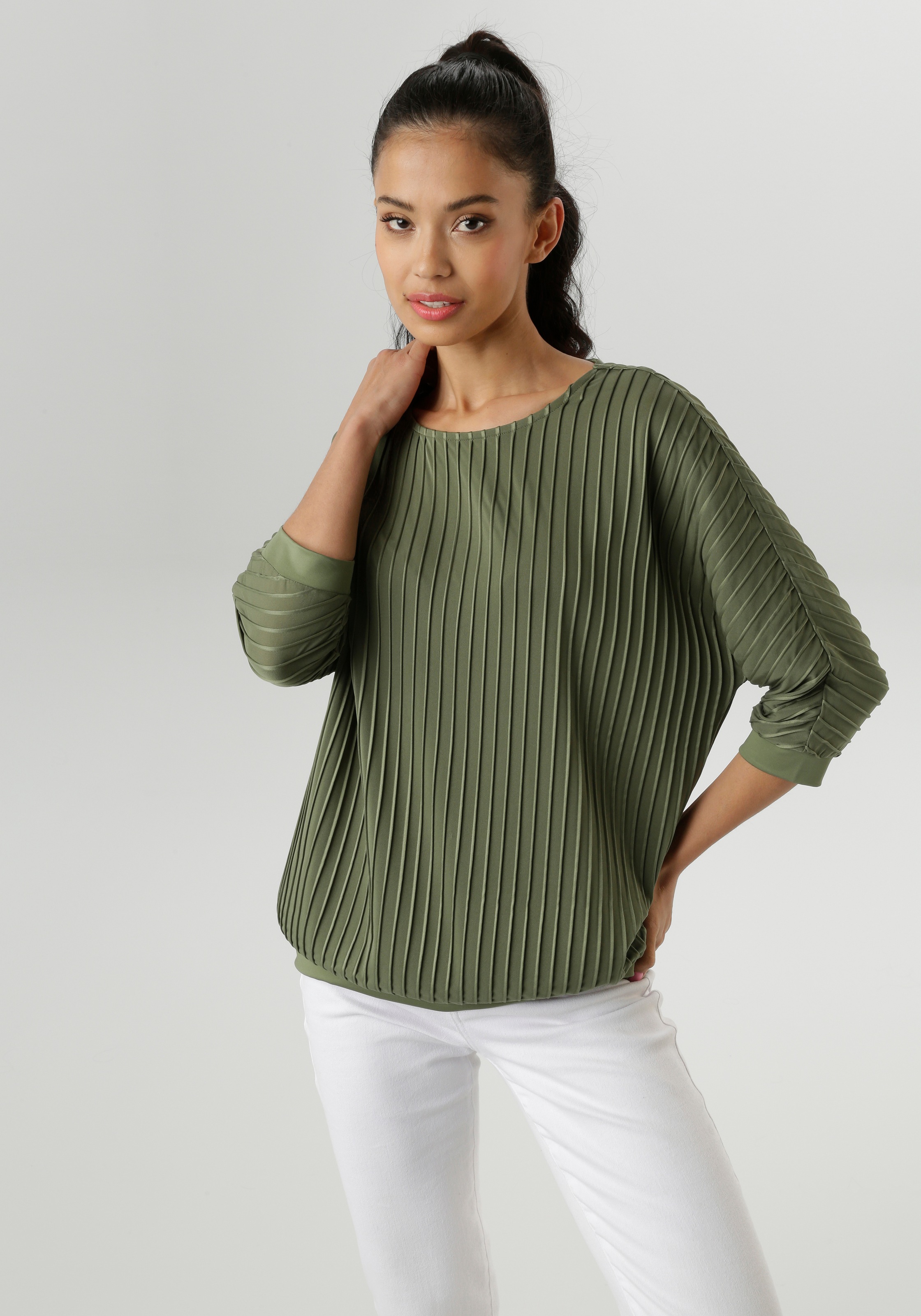 Aniston SELECTED Fledermausshirt mit moderner Oberflächenstruktur günstig online kaufen